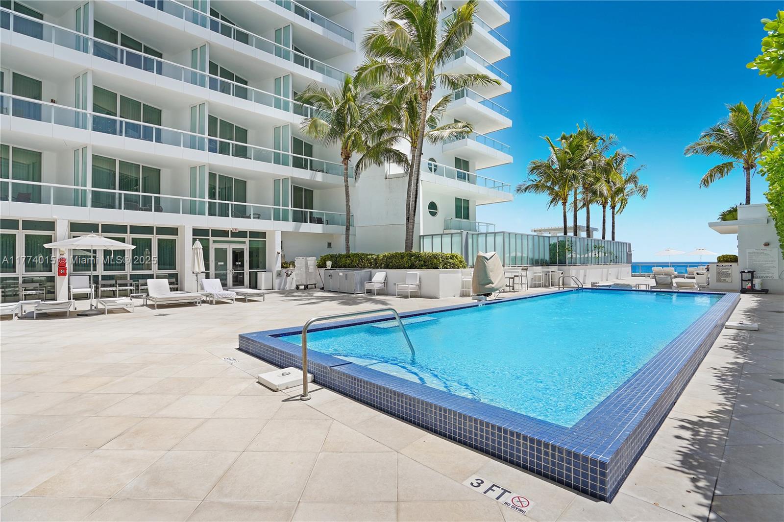 Miami Beach, Florida, 33140, United States, 2 Bedrooms Bedrooms, ,3 BathroomsBathrooms,Residential,For Sale,1759020
