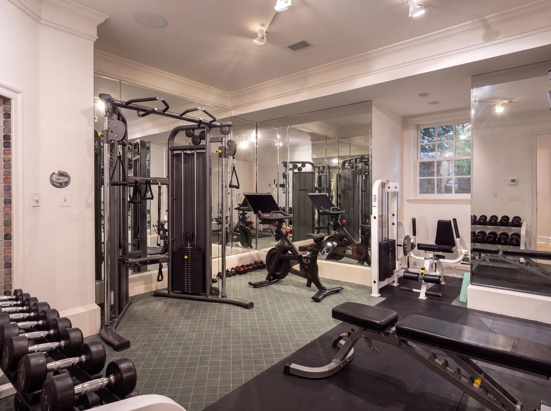  558 Innsbruck Ave, Great Falls, VA, 22066 - 物件實景