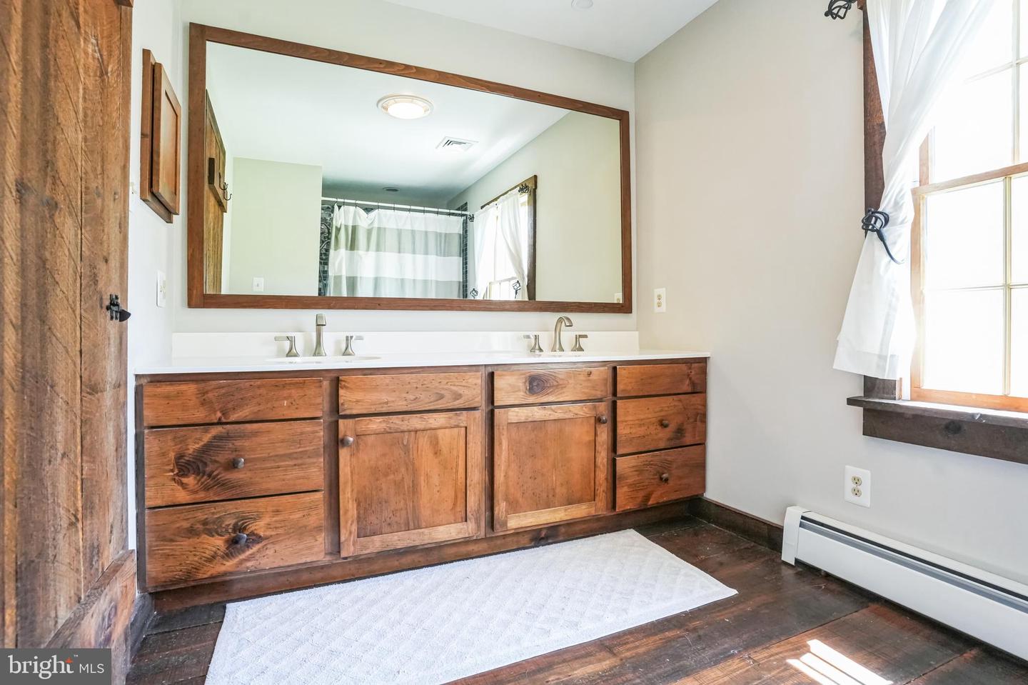 Pottstown, Pennsylvania, 19465, United States, 3 Bedrooms Bedrooms, ,6 BathroomsBathrooms,Residential,For Sale,1913550