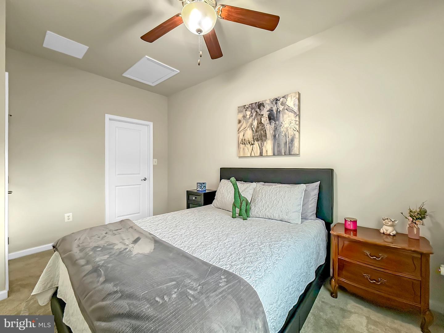 Glen Burnie, Maryland, 21060, United States, 3 Bedrooms Bedrooms, ,3 BathroomsBathrooms,Residential,For Sale,1918197
