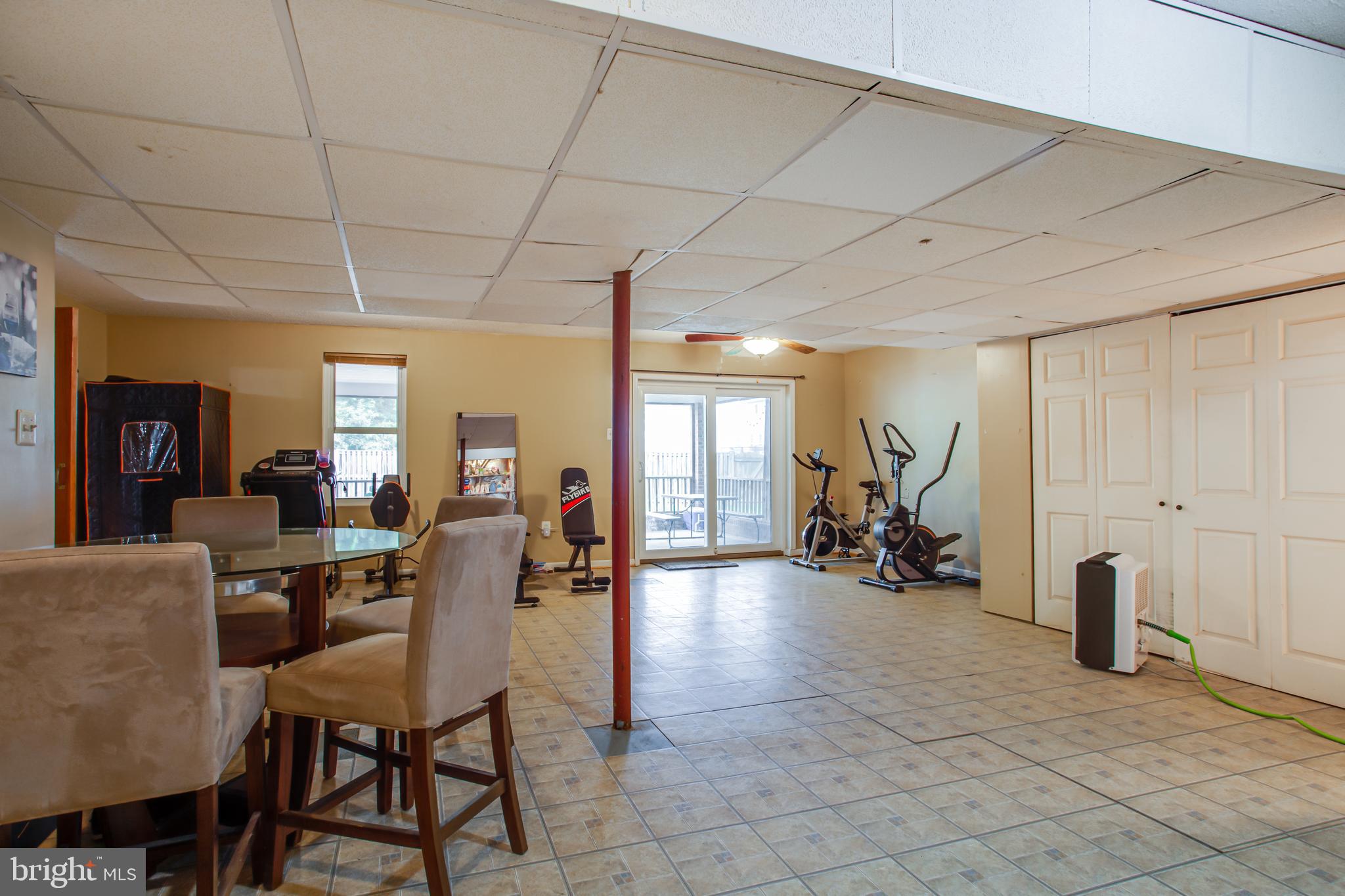 Waldorf, Maryland, 20601, United States, 5 Bedrooms Bedrooms, ,5 BathroomsBathrooms,Residential,For Sale,1977344