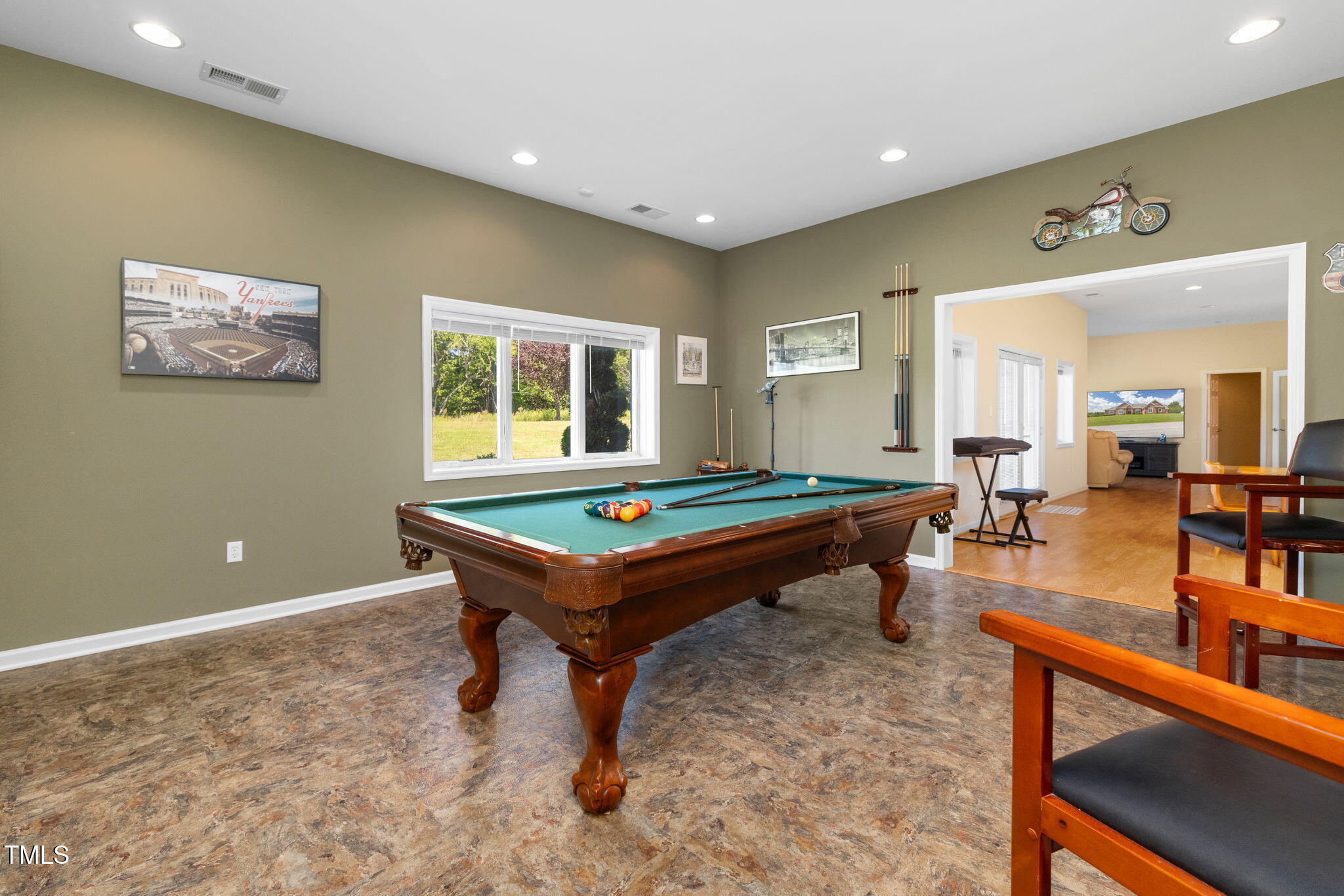 South Hill, Virginia, 23917, United States, 6 Bedrooms Bedrooms, ,5 BathroomsBathrooms,Residential,For Sale,1940439
