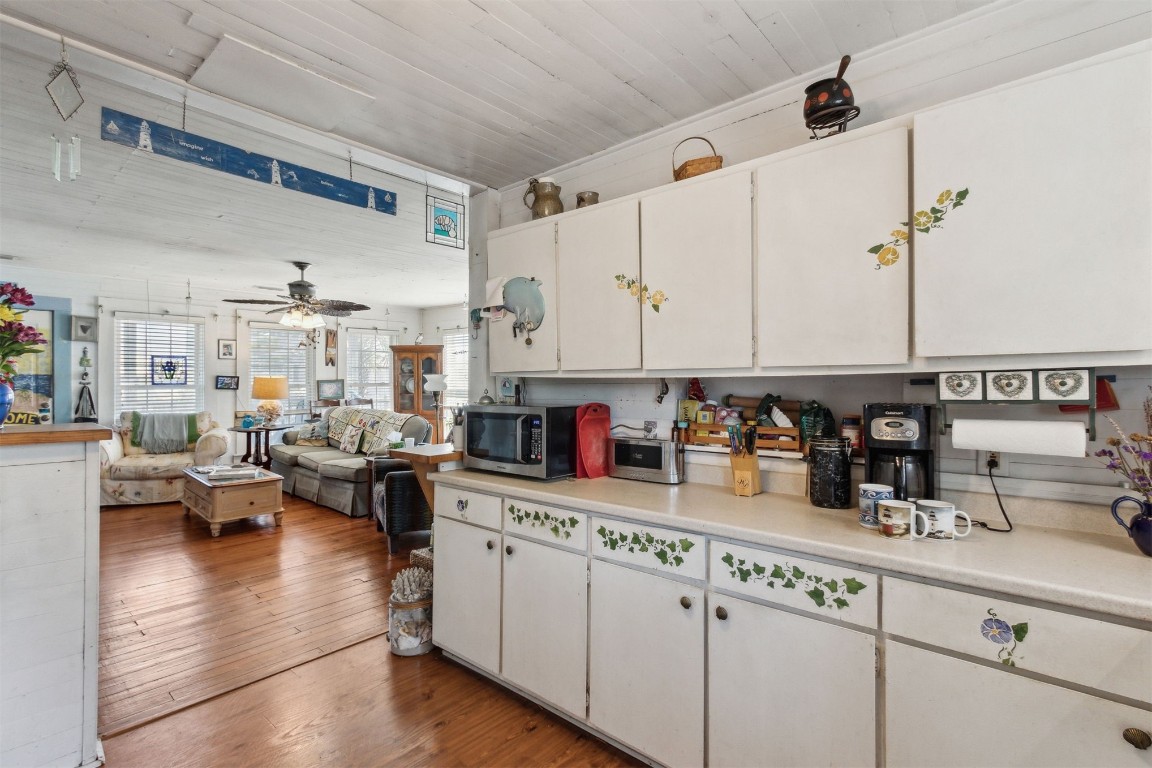 Fernandina Beach, Florida, 32034, United States, 4 Bedrooms Bedrooms, ,2 BathroomsBathrooms,Residential,For Sale,1721923