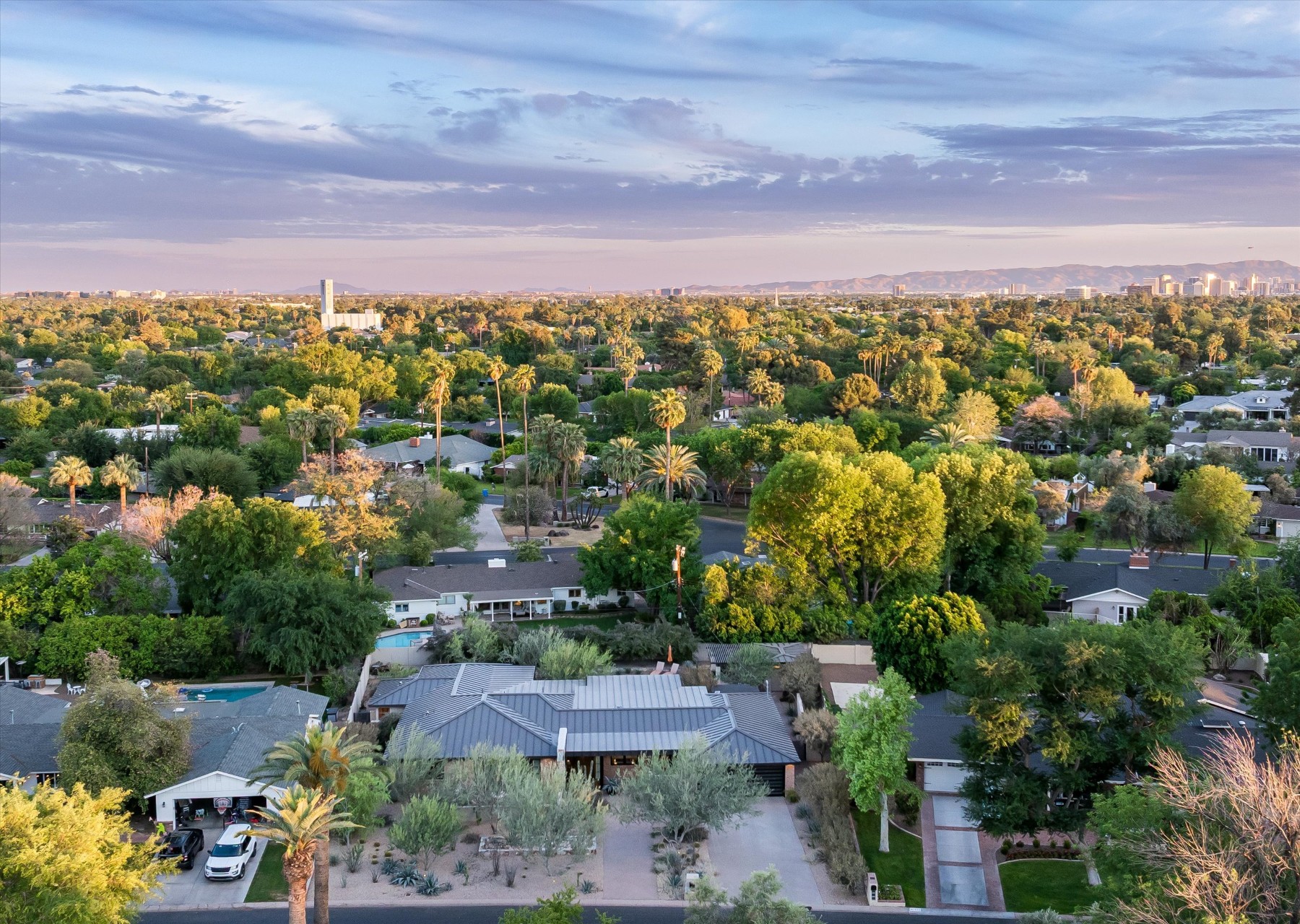  515 W Orangewood Avenue, Phoenix, AZ 85021 - 物件實景