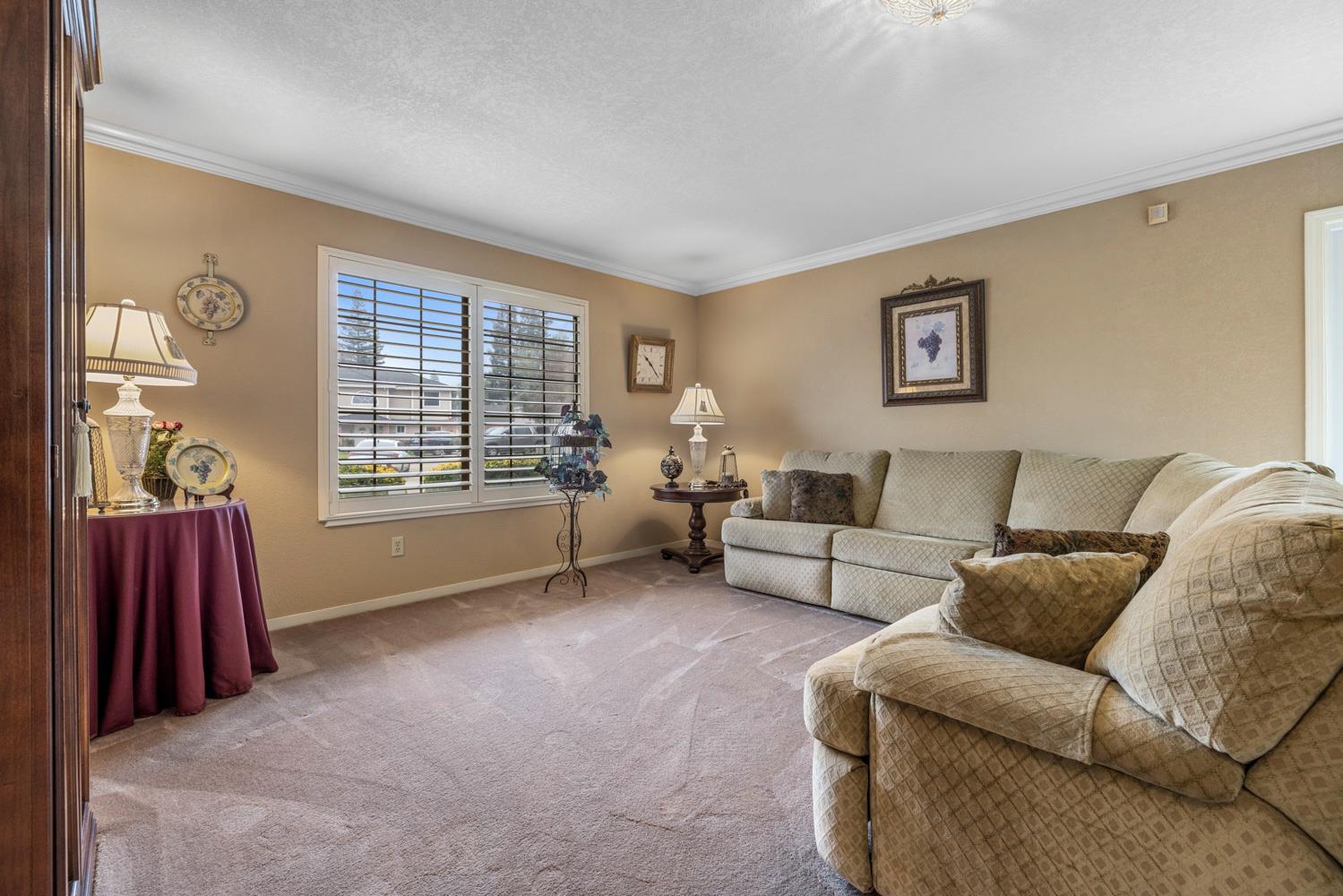 Lodi, California, 95242, United States, 4 Bedrooms Bedrooms, ,3 BathroomsBathrooms,Residential,For Sale,2012601