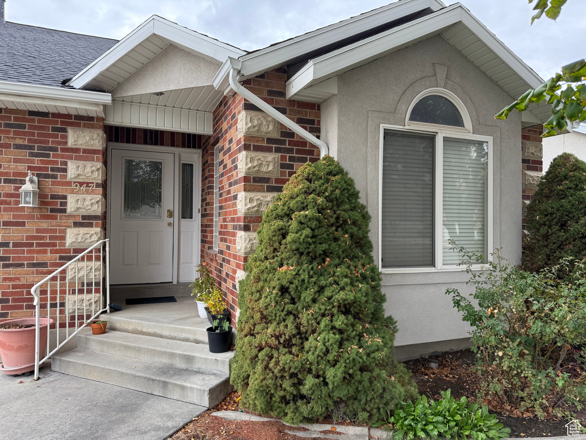 Orem, Utah, 84057, United States, 5 Bedrooms Bedrooms, ,2 BathroomsBathrooms,Residential,For Sale,1960499