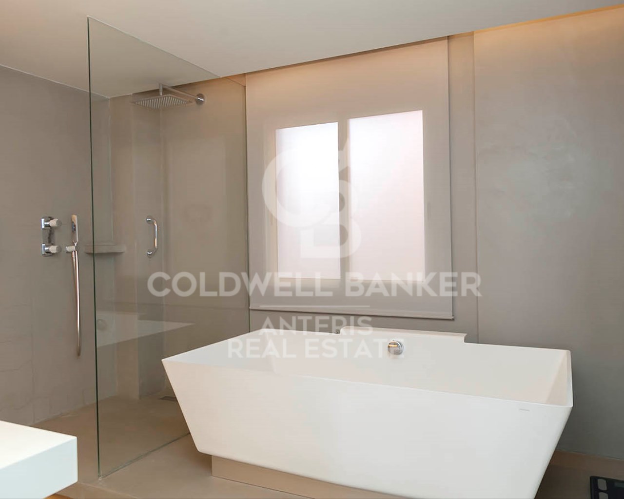 Barcelona, Barcelona, Ciutat Vella Barcelona, Barc, Barcelona, Catalonia, ES, 3 Bedrooms Bedrooms, ,3 BathroomsBathrooms,Residential,For Sale,Barcelona, Barcelona, Ciutat Vella Barcelona, Barc,1670294
