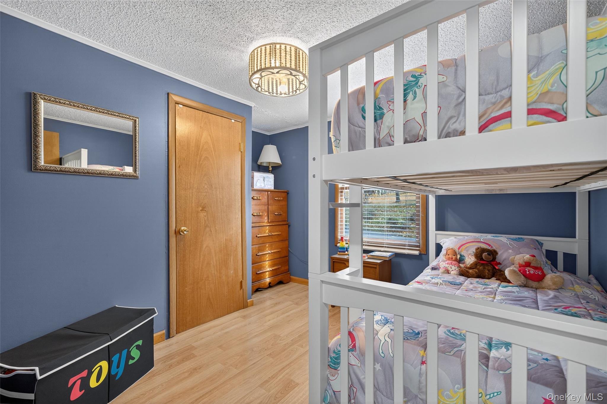 Wallkill, New York, 12589, United States, 4 Bedrooms Bedrooms, ,3 BathroomsBathrooms,Residential,For Sale,1989715