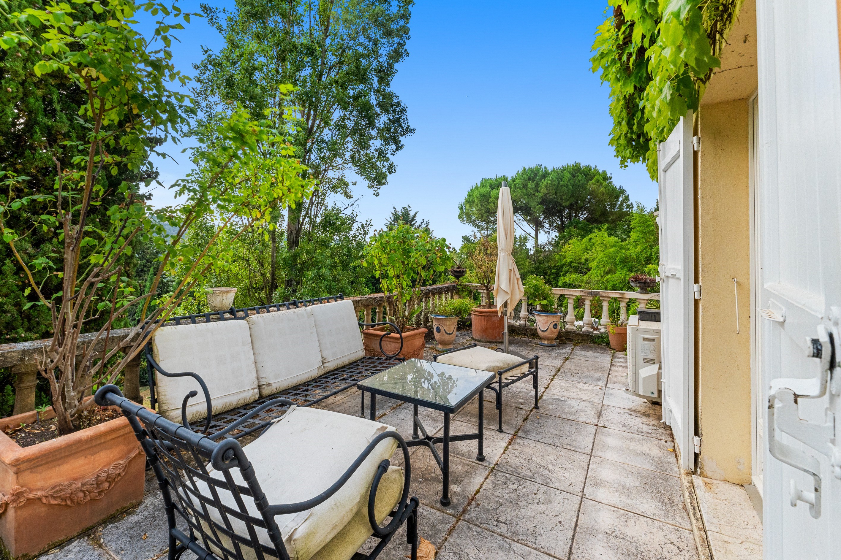  Florentine-style villa with guest house and pool in Grasse Saint-François - 物件實景