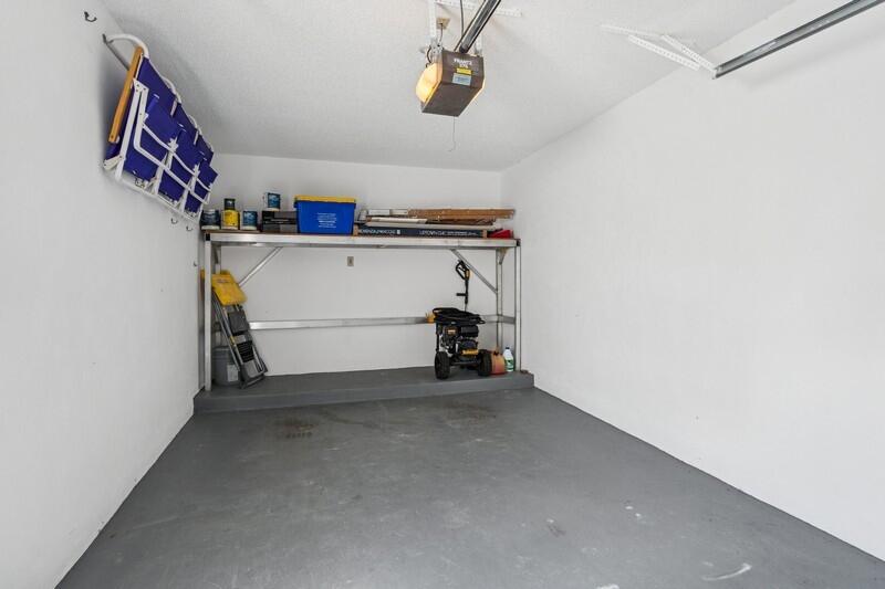 Palm Beach Gardens, Florida, 33418, United States, 2 Bedrooms Bedrooms, ,2 BathroomsBathrooms,Residential,For Sale,1804920