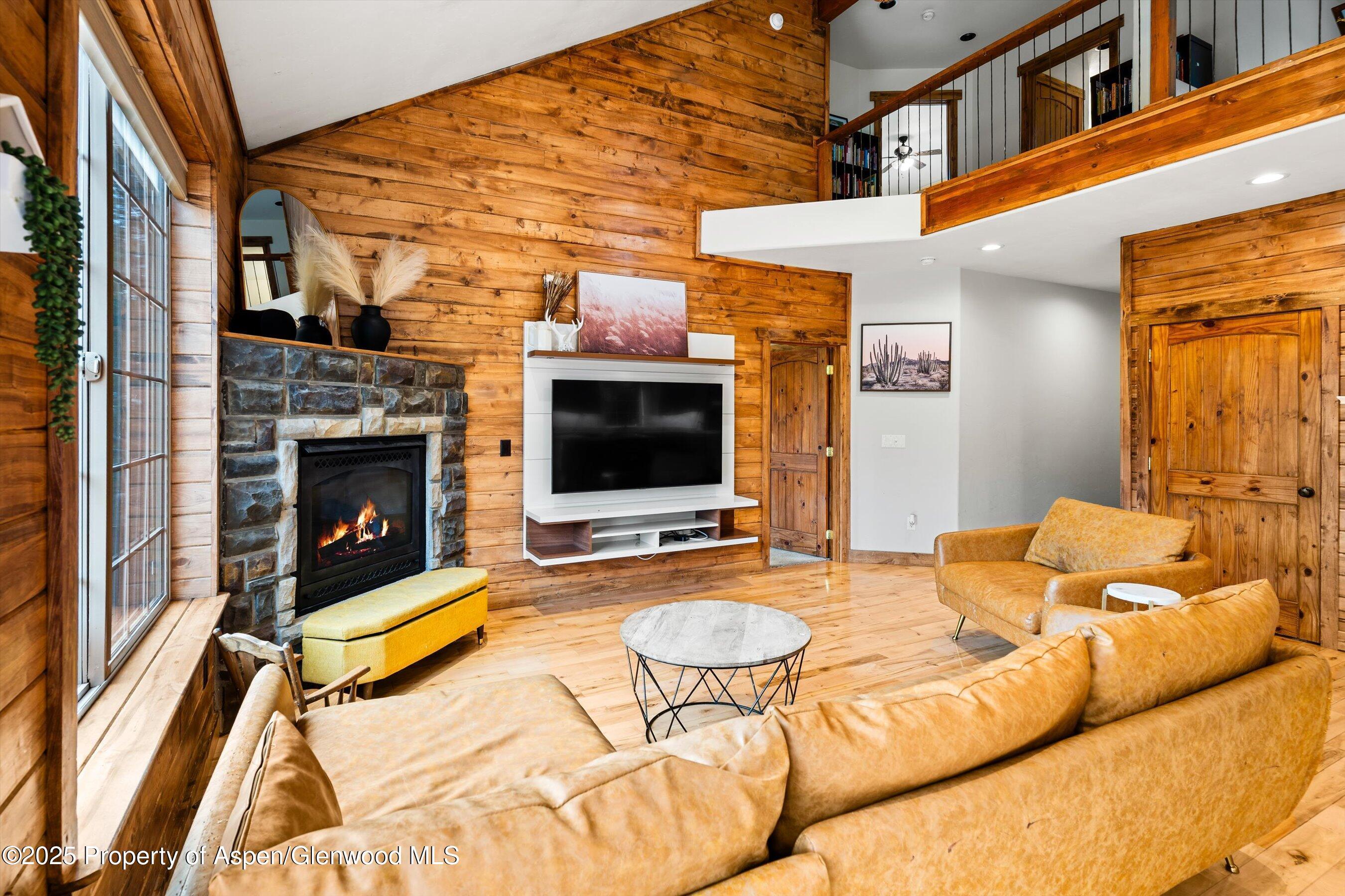 New Castle, Colorado, 81647, United States, 5 Bedrooms Bedrooms, ,4 BathroomsBathrooms,Residential,For Sale,1906868