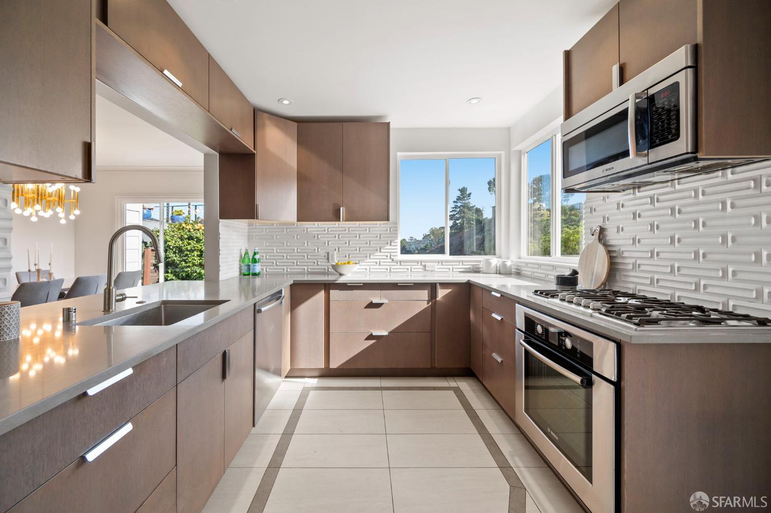 San Francisco, California, 94127, United States, 3 Bedrooms Bedrooms, ,4 BathroomsBathrooms,Residential,For Sale,1961559