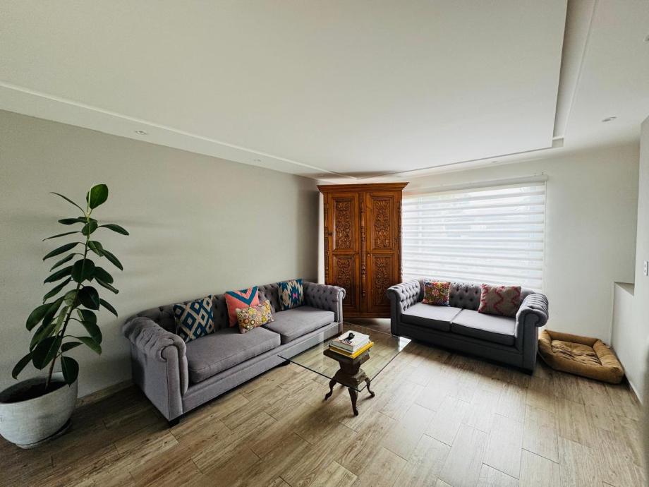 Atizapán de Zaragoza, Estado de méxico, 52930, Mexico, 3 Bedrooms Bedrooms, ,4 BathroomsBathrooms,Residential,For Sale,1847695