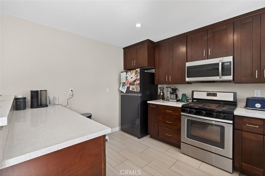 Pomona, California, 91768, United States, 3 Bedrooms Bedrooms, ,2 BathroomsBathrooms,Residential,For Sale,2023103