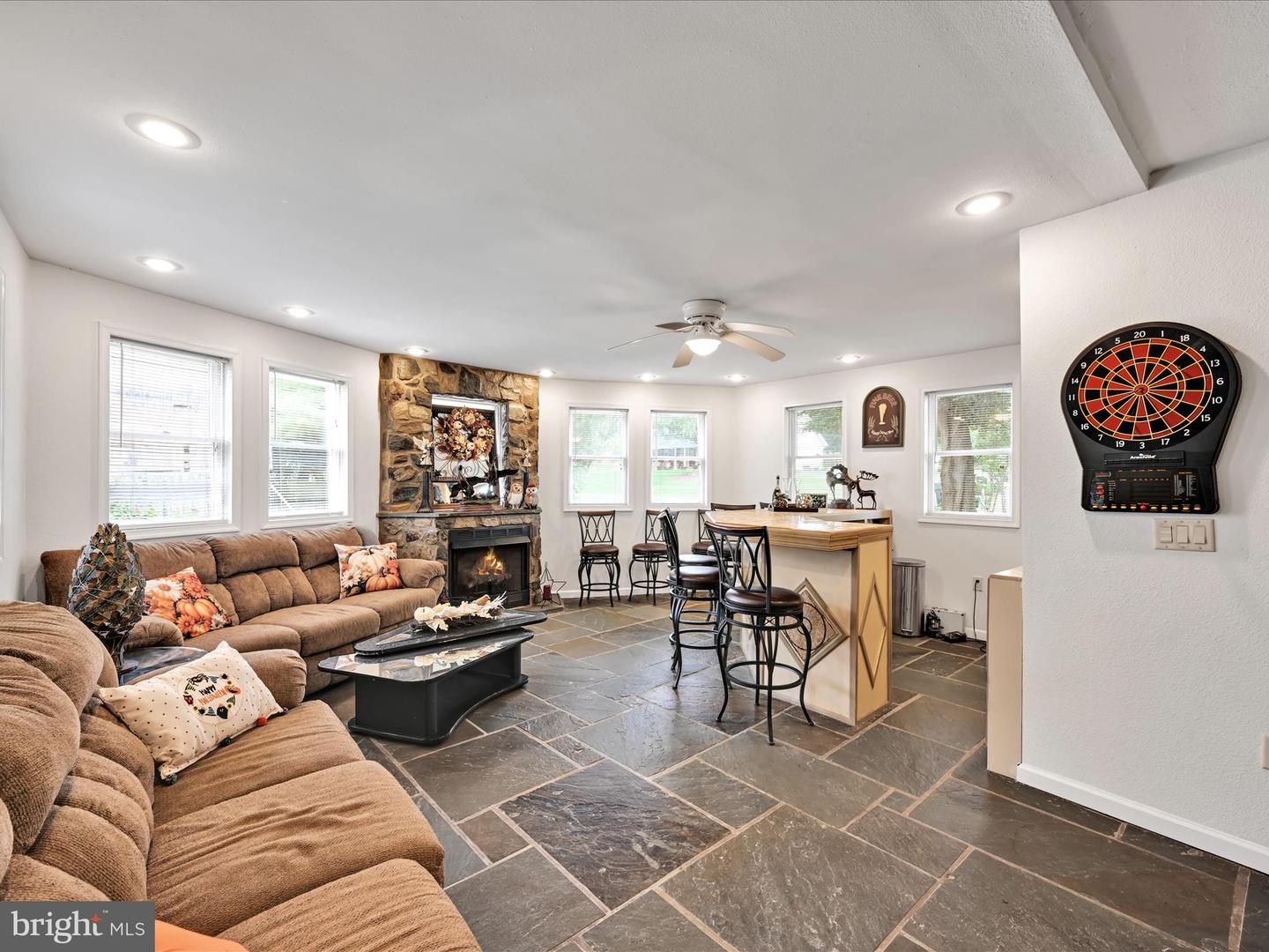 Manheim, Pennsylvania, 17545, United States, 7 Bedrooms Bedrooms, ,3 BathroomsBathrooms,Residential,For Sale,1991090