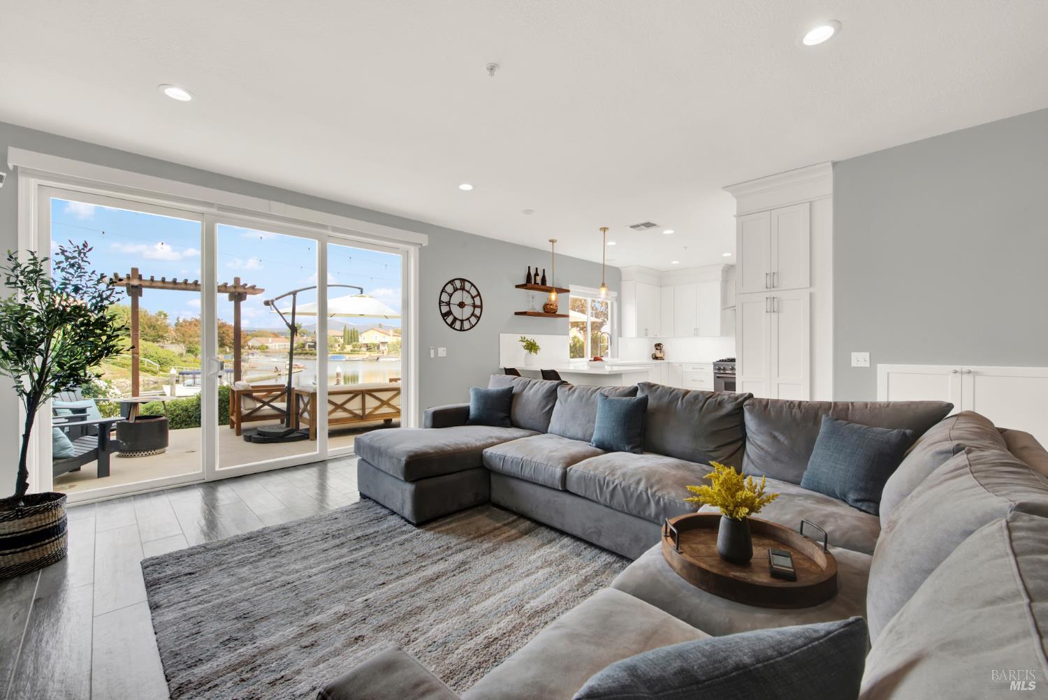 Napa, California, 94559, United States, 4 Bedrooms Bedrooms, ,3 BathroomsBathrooms,Residential,For Sale,1987880