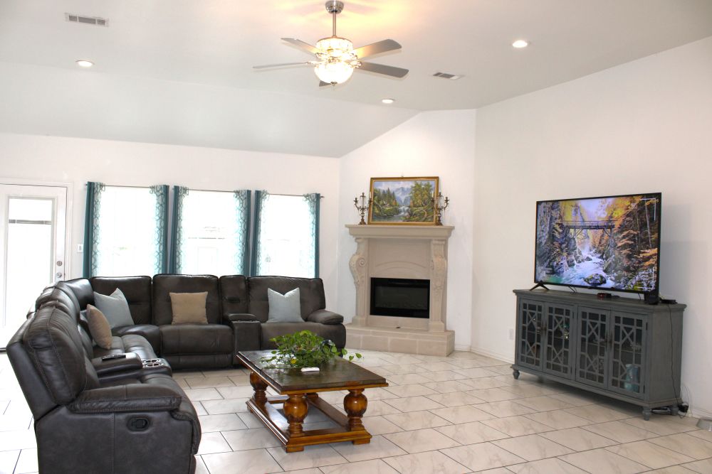 County Road 3512, Texas, 75474, United States, 3 Bedrooms Bedrooms, ,3 BathroomsBathrooms,Residential,For Sale,2012377