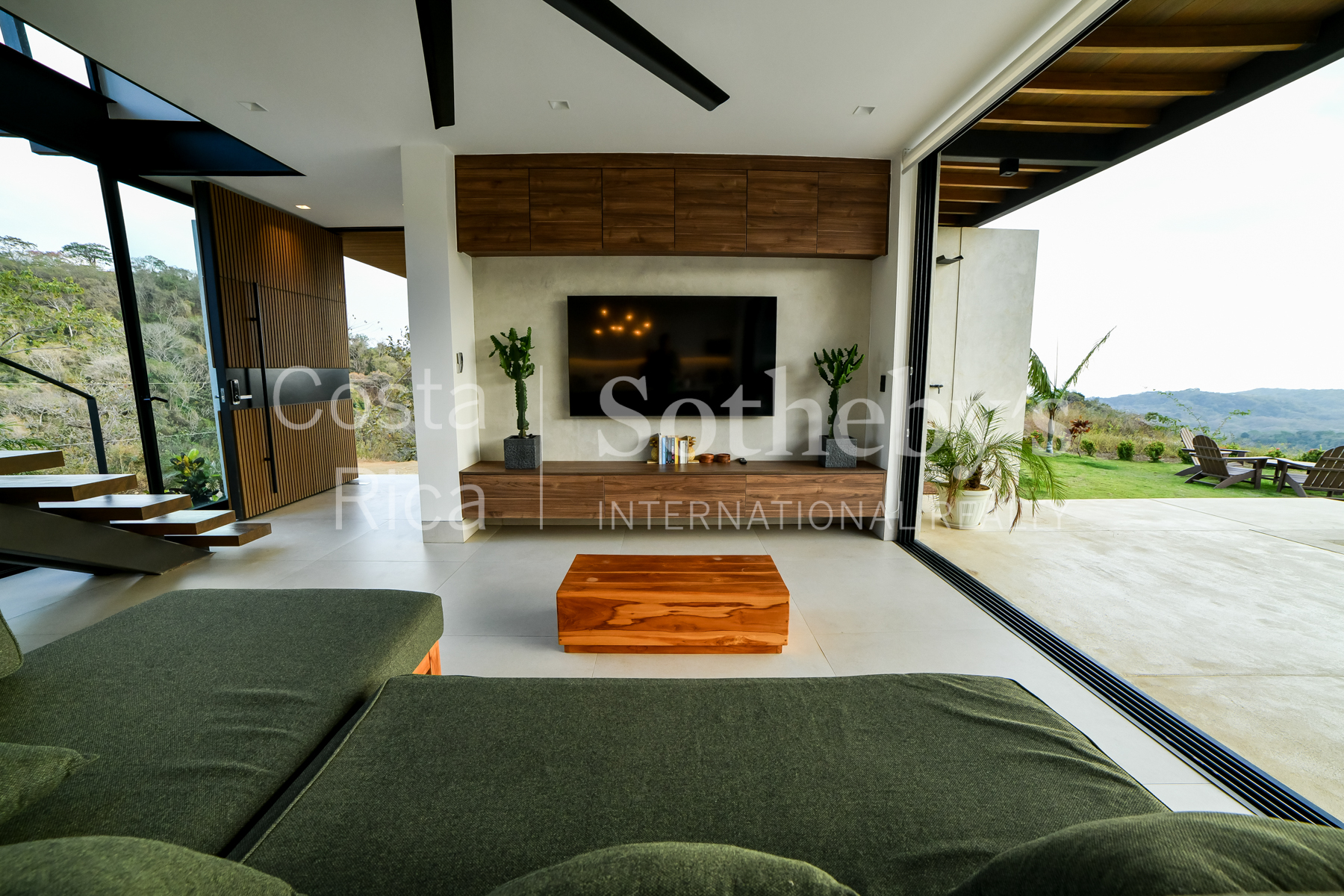 Panoramic Ocean & Mountain View Home - 物件實景