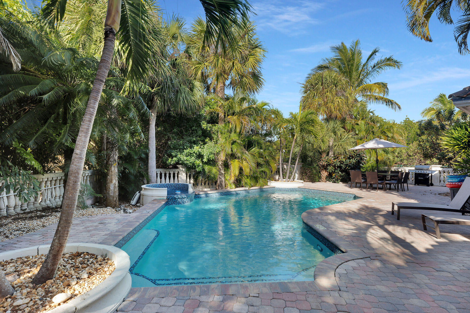 Key Colony Beach, Florida, 33051, United States, 5 Bedrooms Bedrooms, ,3 BathroomsBathrooms,Residential,For Sale,2001885