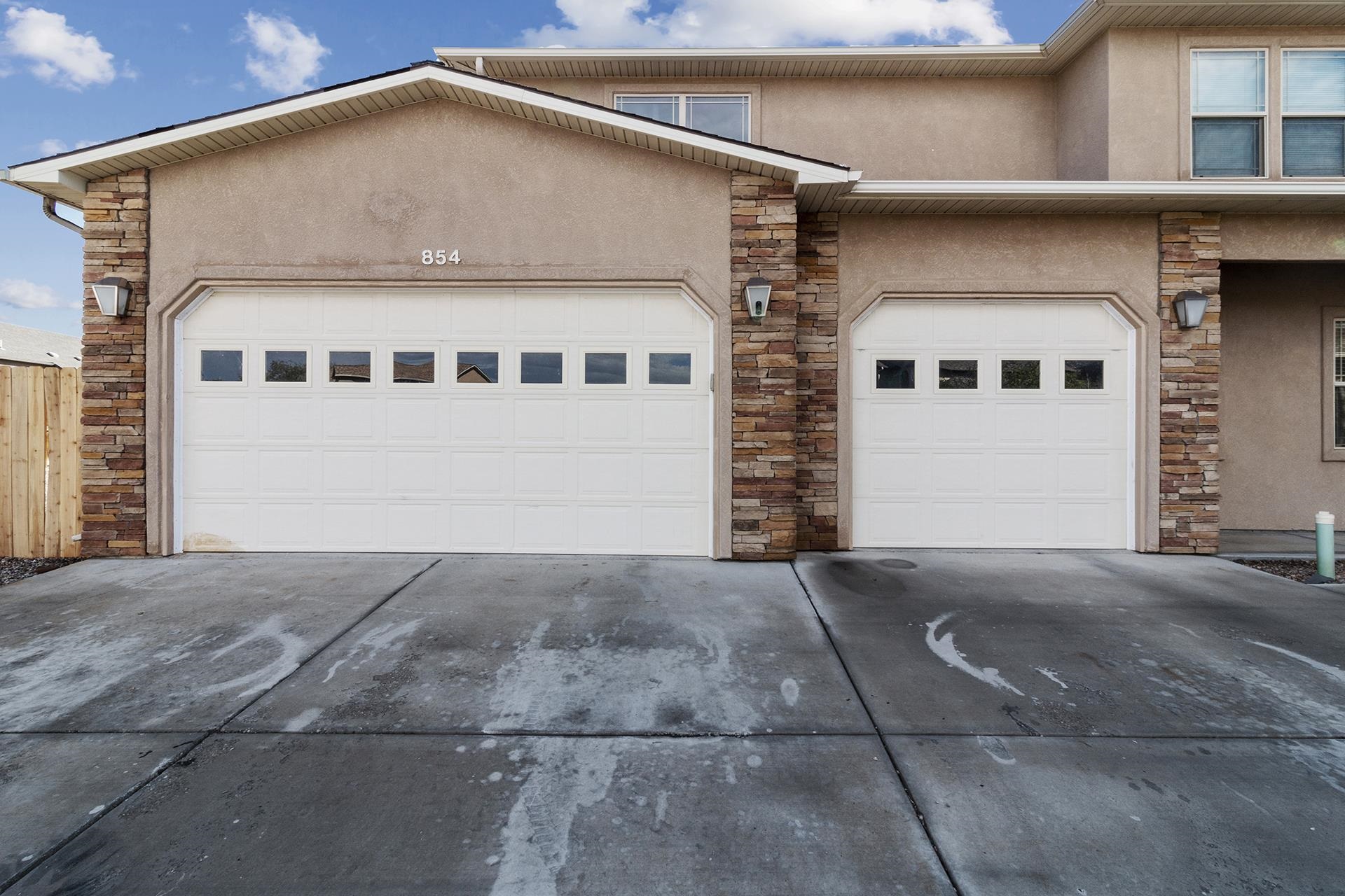 Fruita, Colorado, 81521, United States, 5 Bedrooms Bedrooms, ,3 BathroomsBathrooms,Residential,For Sale,1982065