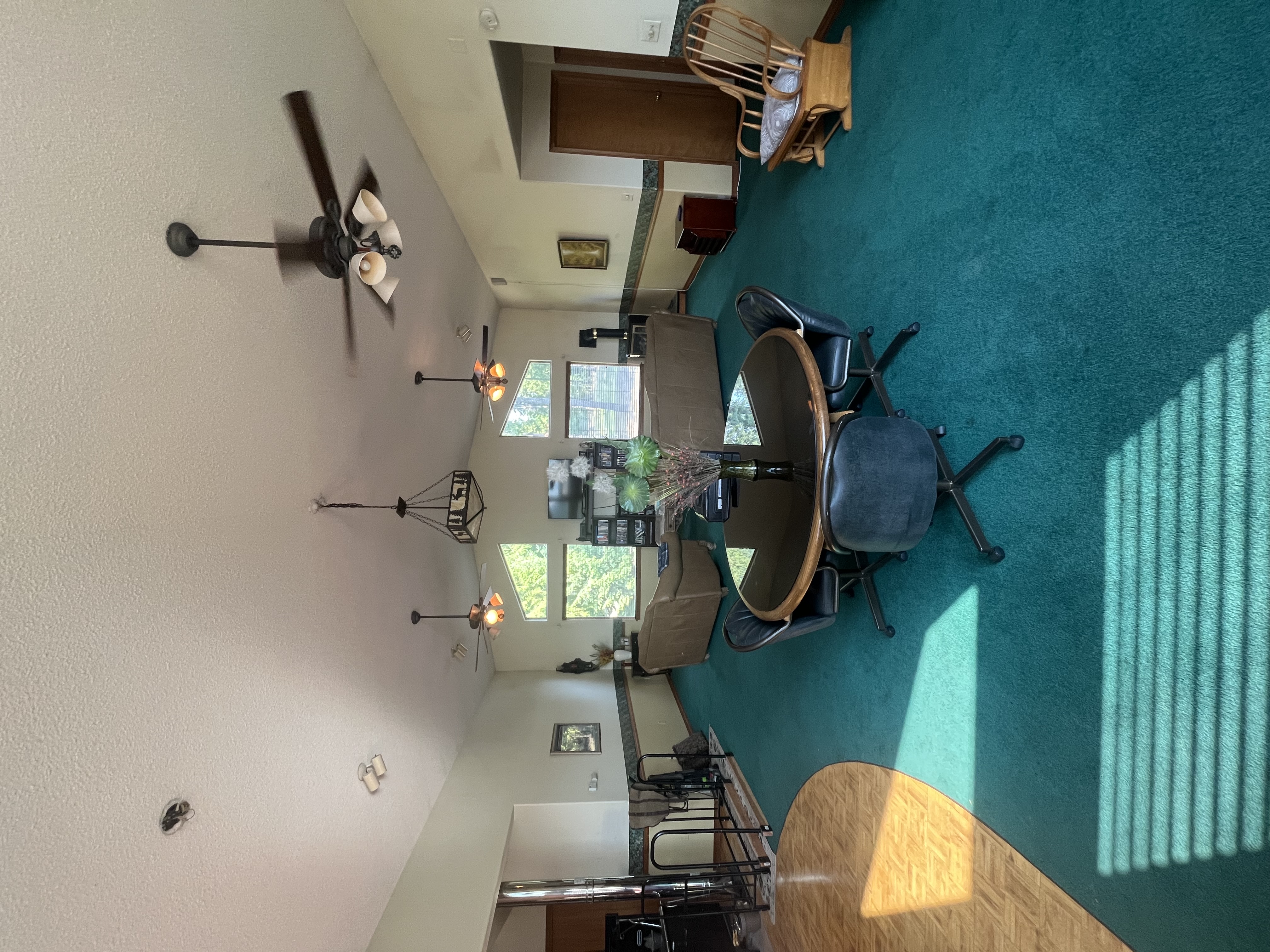 Sandpoint, Idaho, 83864, United States, 5 Bedrooms Bedrooms, ,3 BathroomsBathrooms,Residential,For Sale,1792102