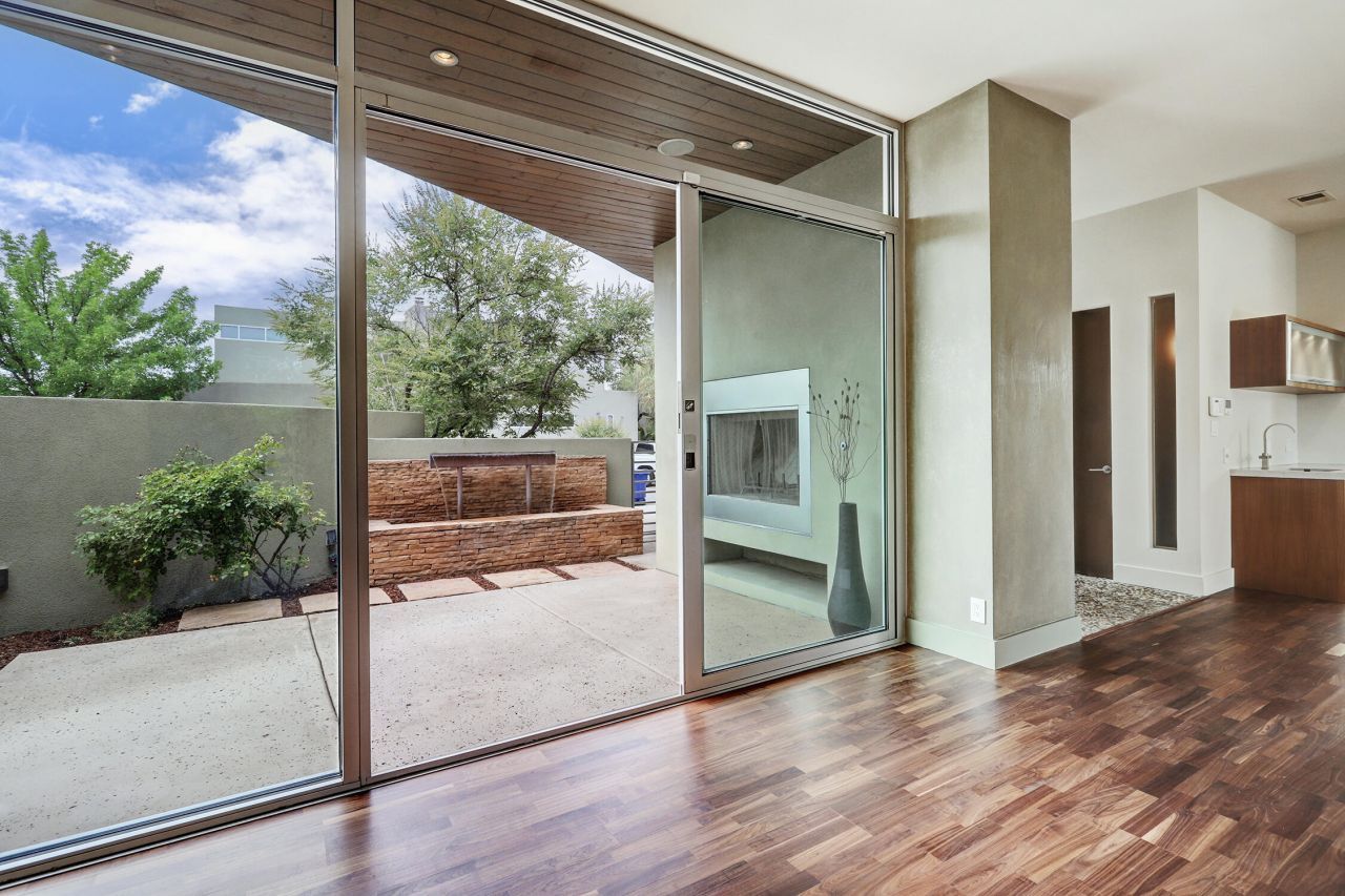 Albuquerque, New Mexico, 87104, United States, 4 Bedrooms Bedrooms, ,4 BathroomsBathrooms,Residential,For Sale,1940748