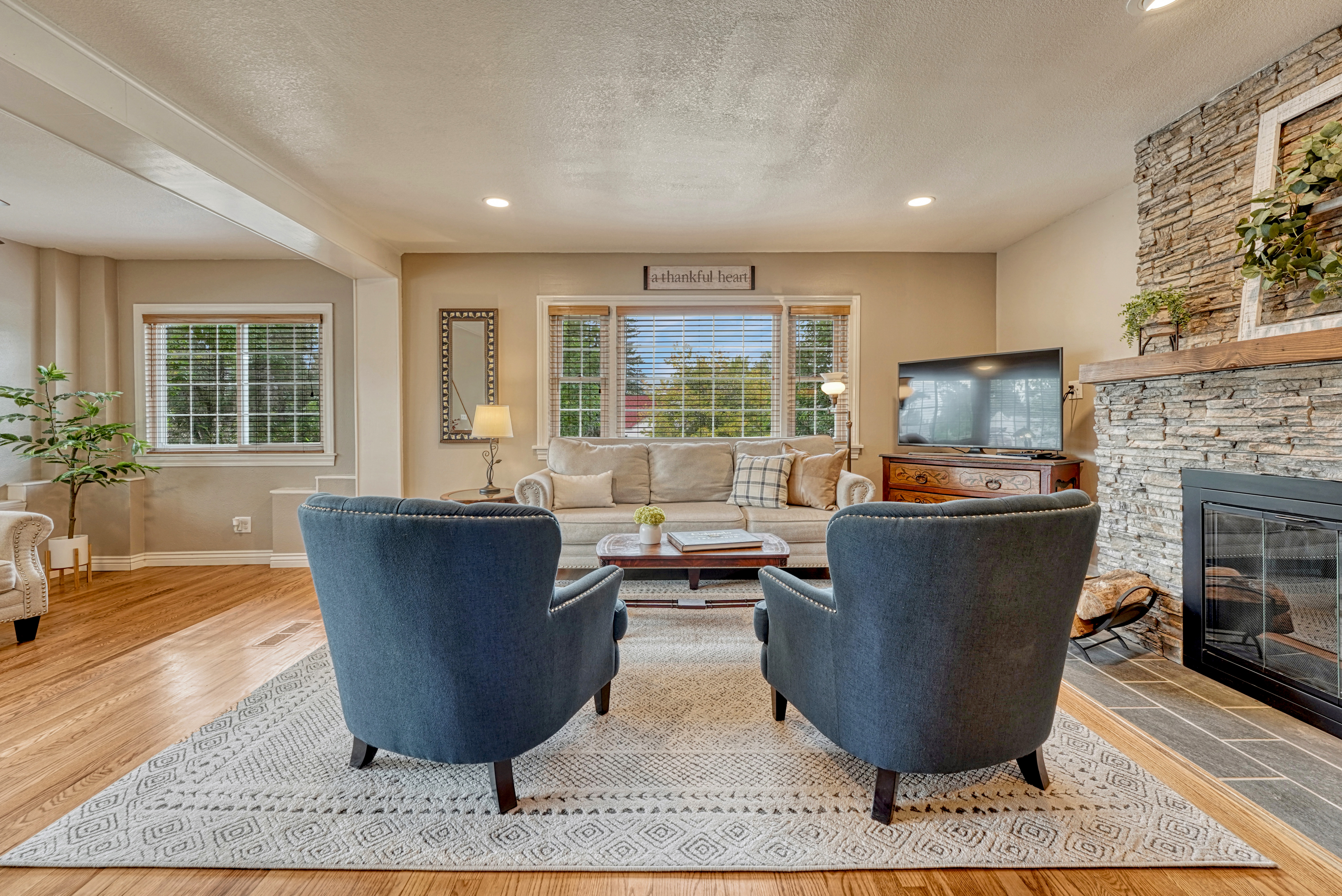  Corner-Lot Charm Near Patty Jewett and Downtown - 物件實景