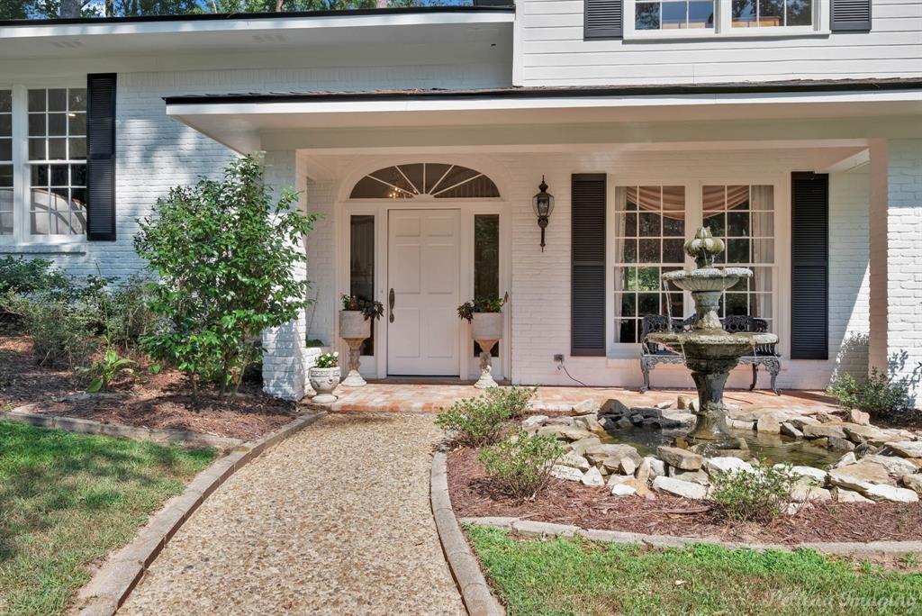 Shreveport, Louisiana, 71106, United States, 5 Bedrooms Bedrooms, ,6 BathroomsBathrooms,Residential,For Sale,1942292
