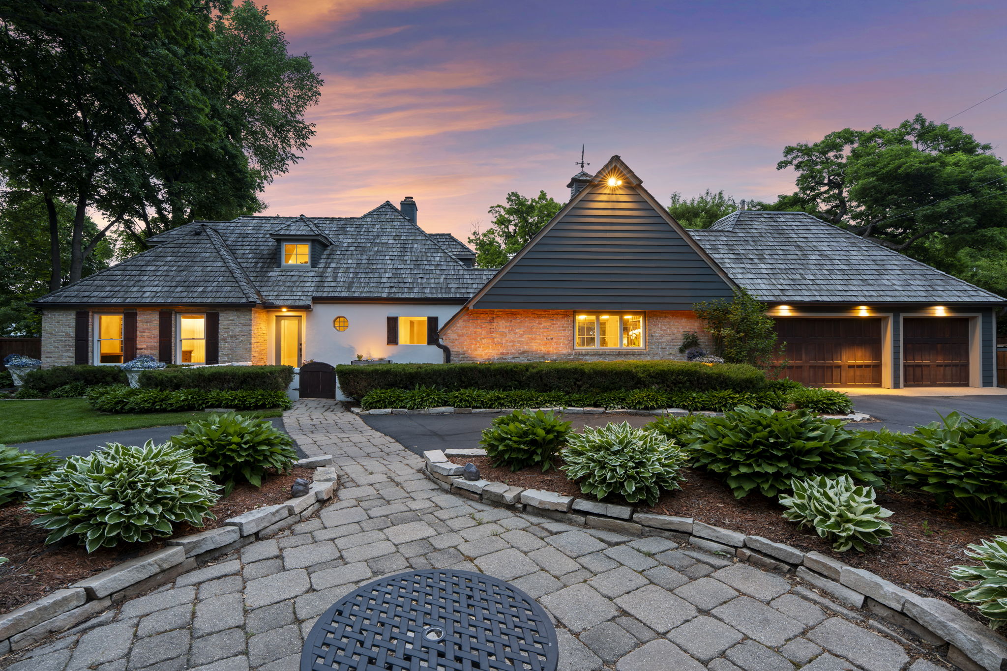  Elegant French-Inspired Hilldale Estate - 物件實景