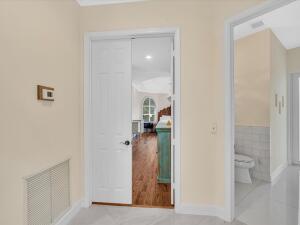 Plantation, Florida, 33325, United States, 5 Bedrooms Bedrooms, ,4 BathroomsBathrooms,Residential,For Sale,2005457