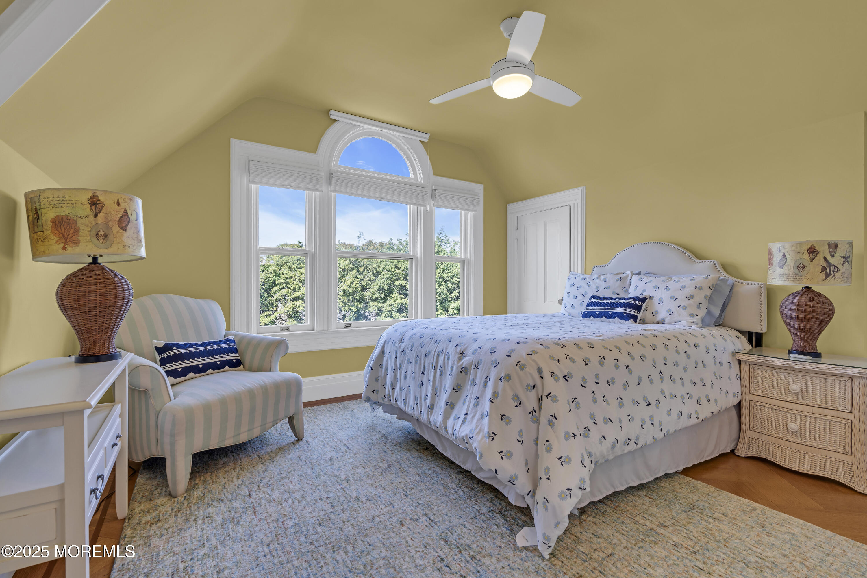 Red Bank, New Jersey, 07701, United States, 9 Bedrooms Bedrooms, ,6 BathroomsBathrooms,Residential,For Sale,1934404