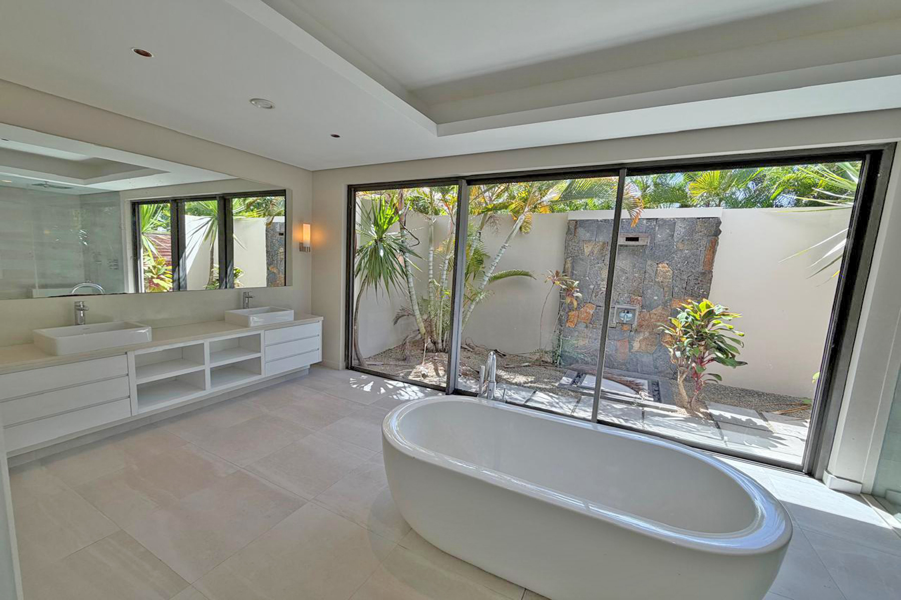  Villa White Light - 物件實景