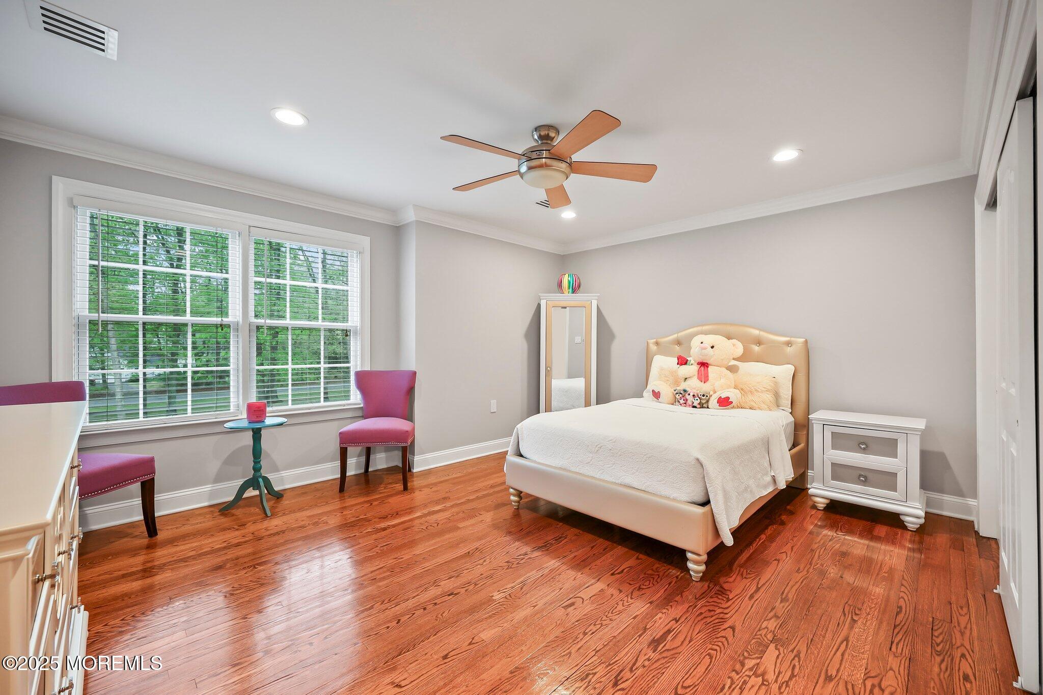 Millstone, New Jersey, 07726, United States, 5 Bedrooms Bedrooms, ,4 BathroomsBathrooms,Residential,For Sale,1804115