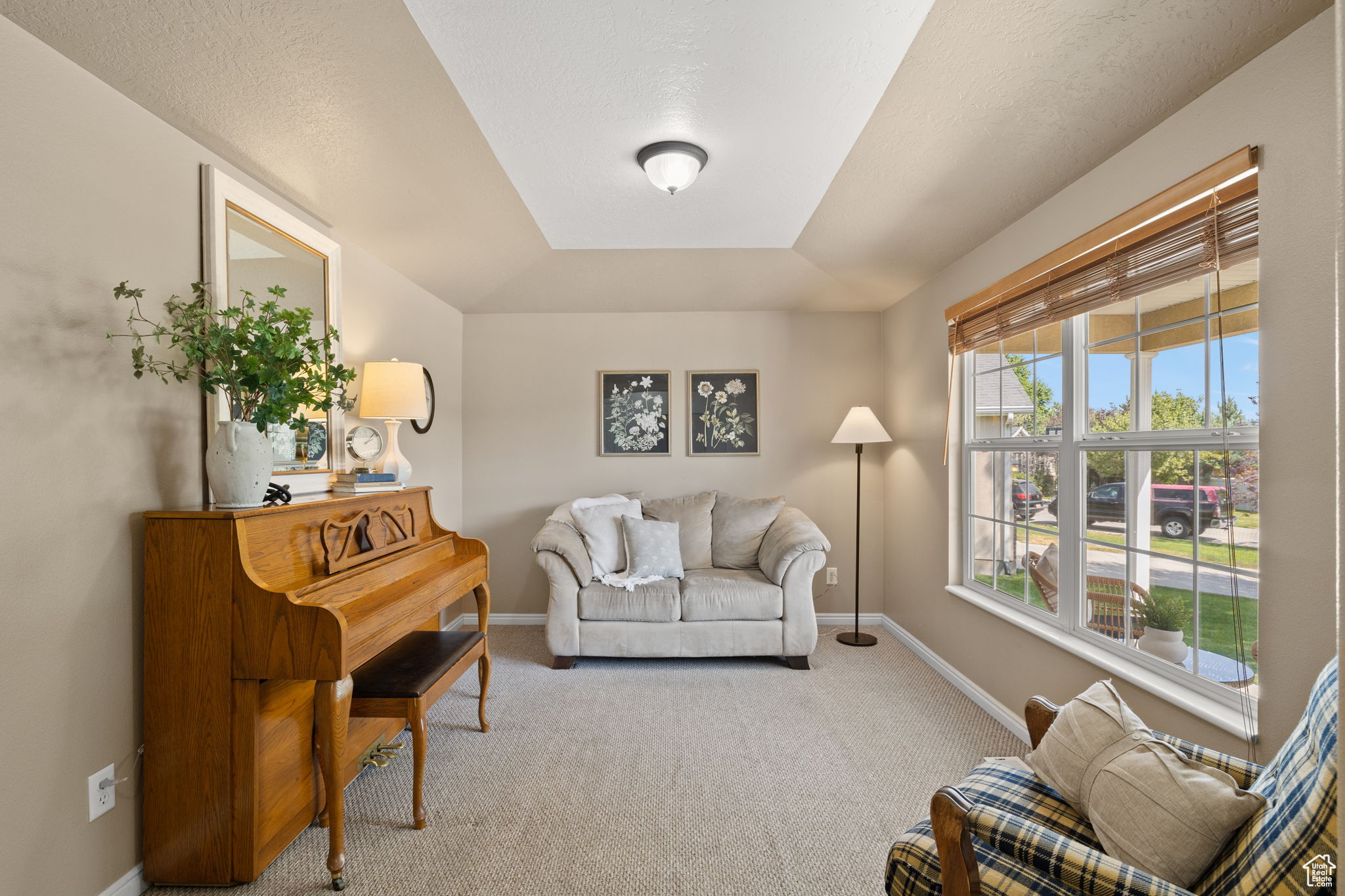 Saratoga Springs, Utah, 84045, United States, 3 Bedrooms Bedrooms, ,2 BathroomsBathrooms,Residential,For Sale,1911189