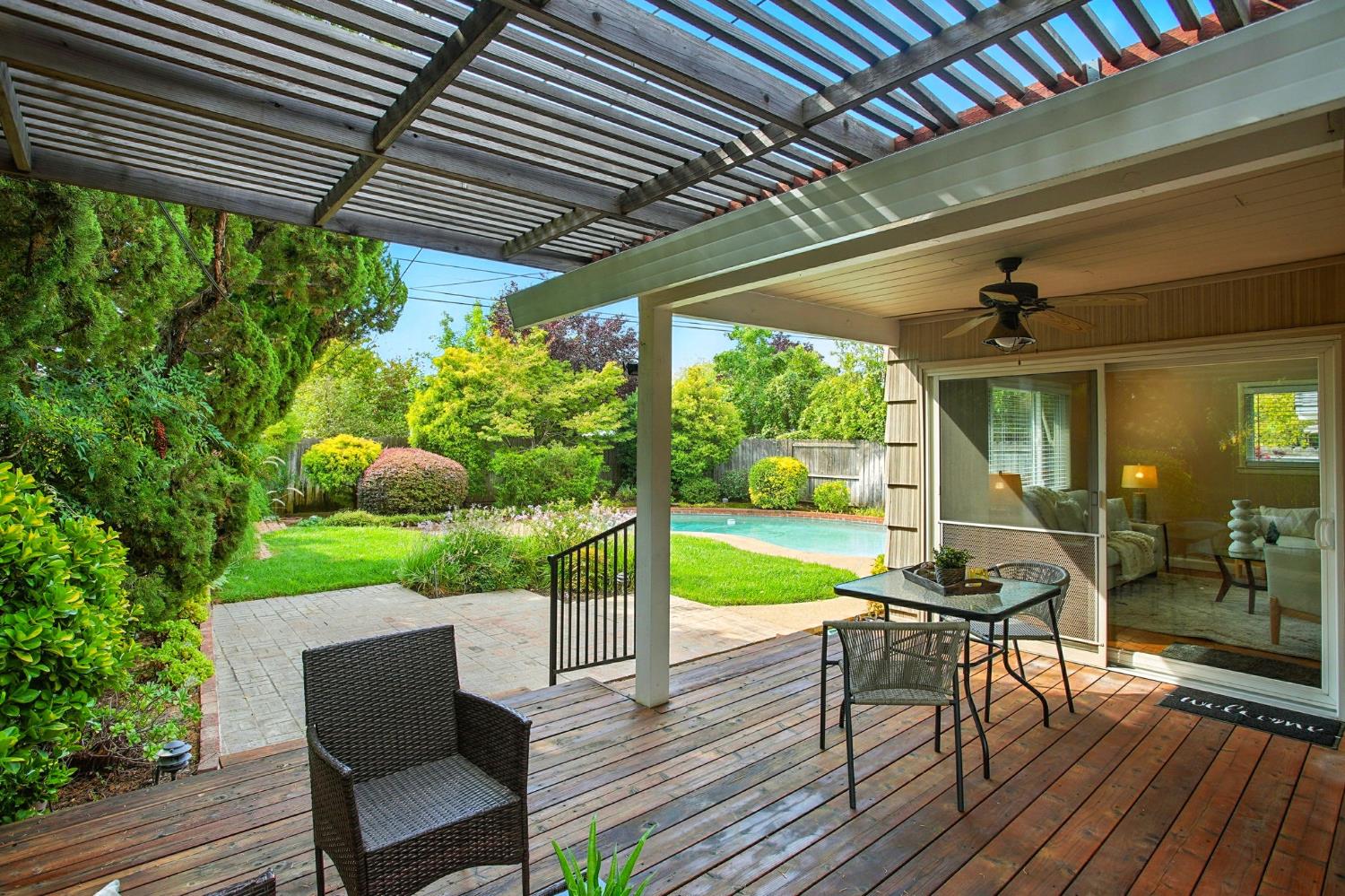 Sacramento, California, 95821, United States, 2 Bedrooms Bedrooms, ,2 BathroomsBathrooms,Residential,For Sale,1939306