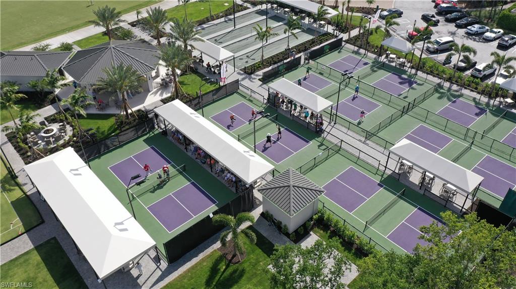 Naples, Florida, 34105, United States, 4 Bedrooms Bedrooms, ,3 BathroomsBathrooms,Residential,For Sale,1993142