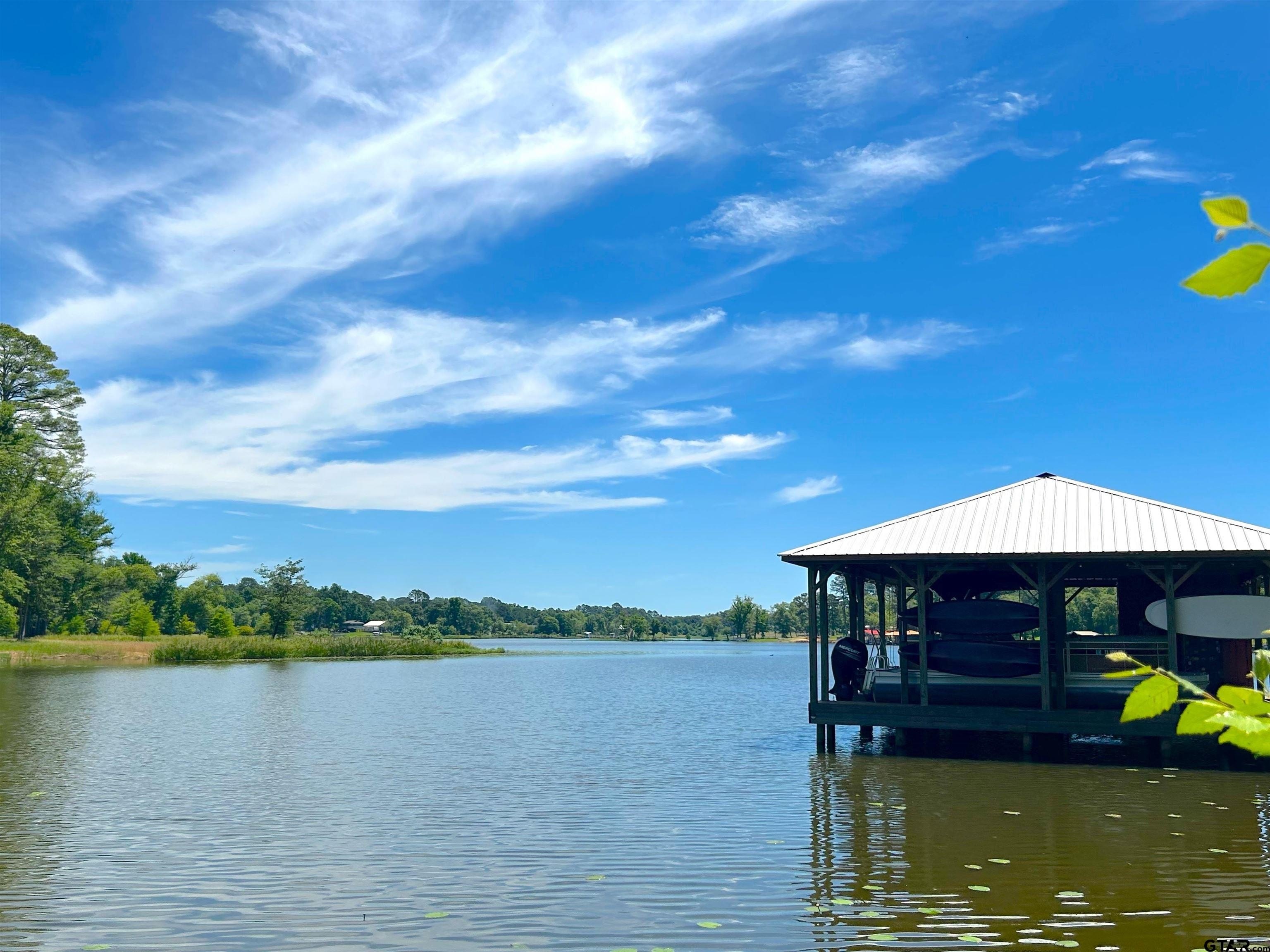 Frankston, Texas, 75763, United States, 3 Bedrooms Bedrooms, ,2 BathroomsBathrooms,Residential,For Sale,1924553