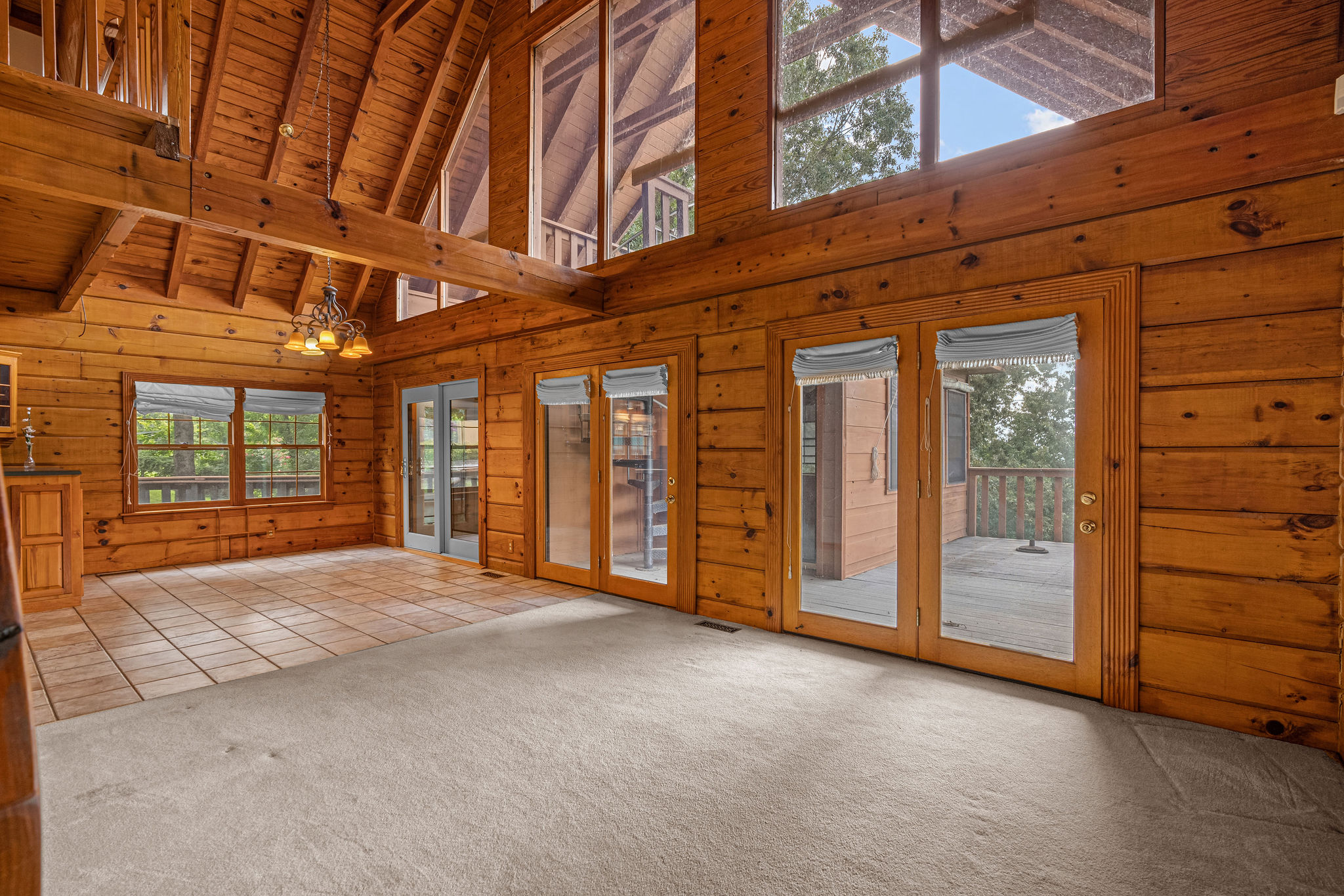 Dandridge, Tennessee, 37725, United States, 2 Bedrooms Bedrooms, ,2 BathroomsBathrooms,Residential,For Sale,1928860