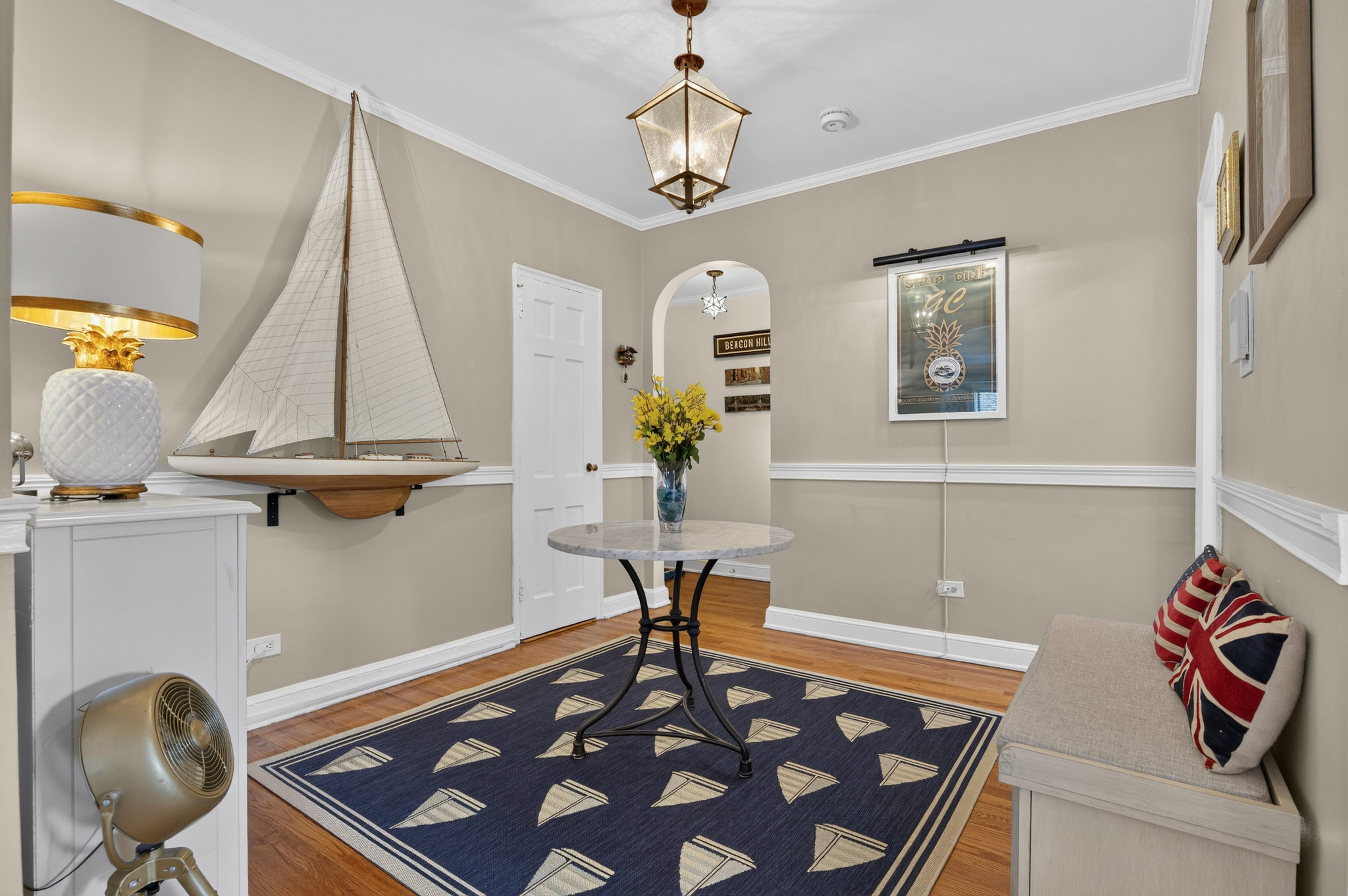  22 Hamilton Place, Garden City, NY, 11530 - 物件實景