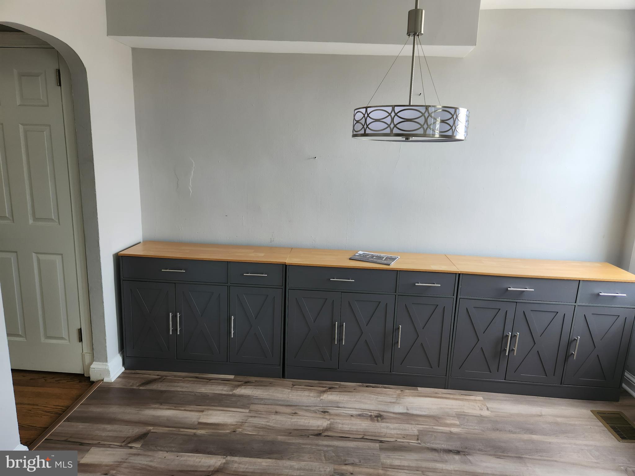 Washington, District of Columbia, 20002, United States, 2 Bedrooms Bedrooms, ,2 BathroomsBathrooms,Residential,For Sale,2005179