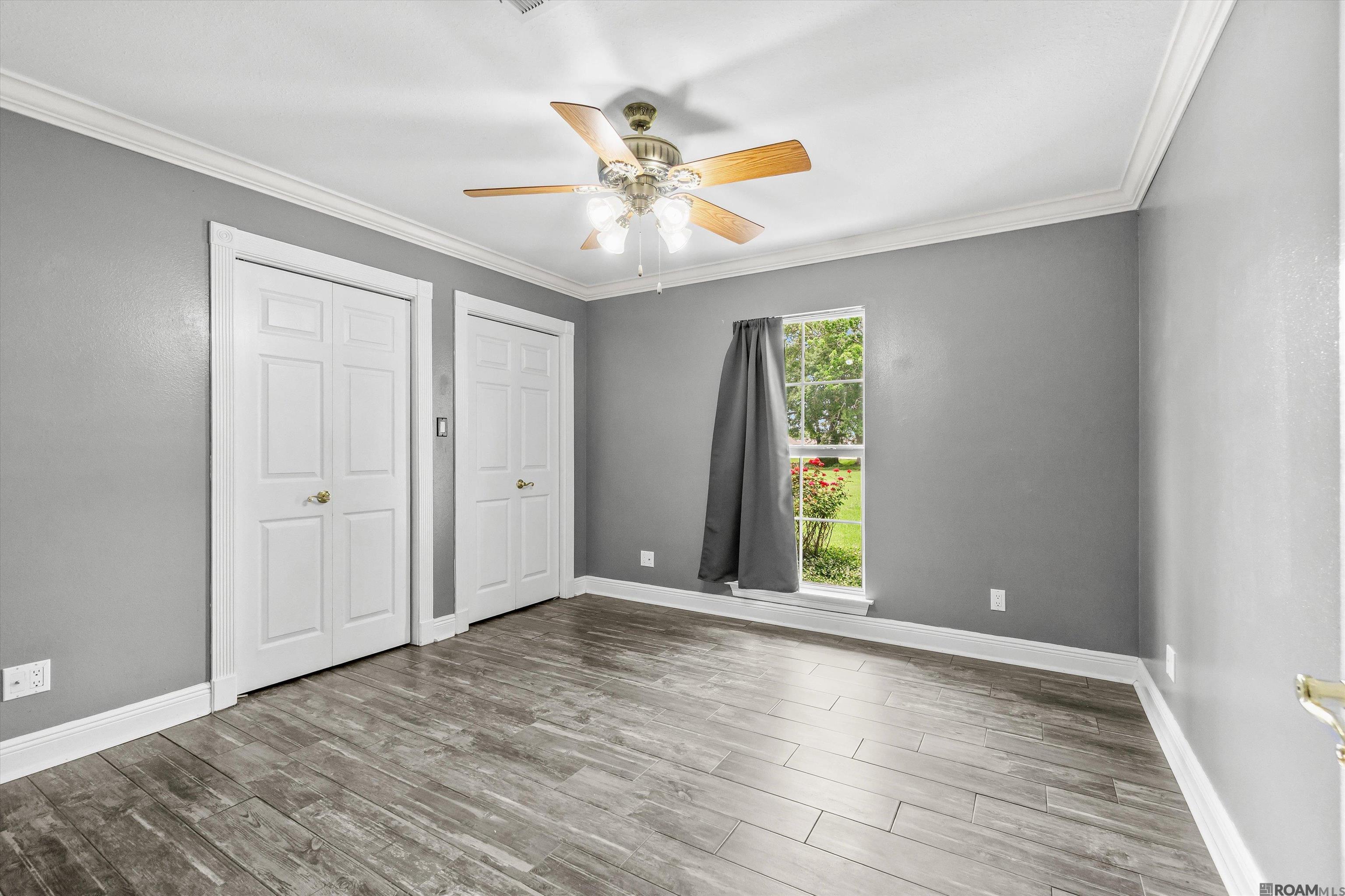 Gonzales, Louisiana, 70737, United States, 4 Bedrooms Bedrooms, ,3 BathroomsBathrooms,Residential,For Sale,1975602