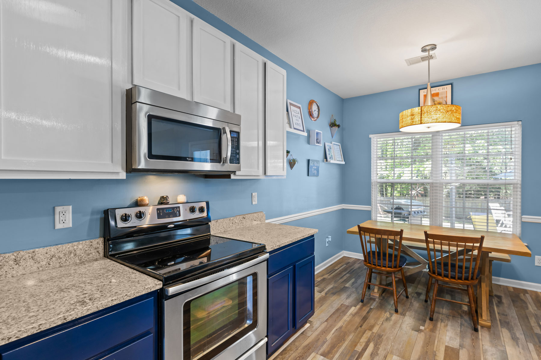  6823 Watch Harbour Circle, Hayes, VA 23072 - 物件實景