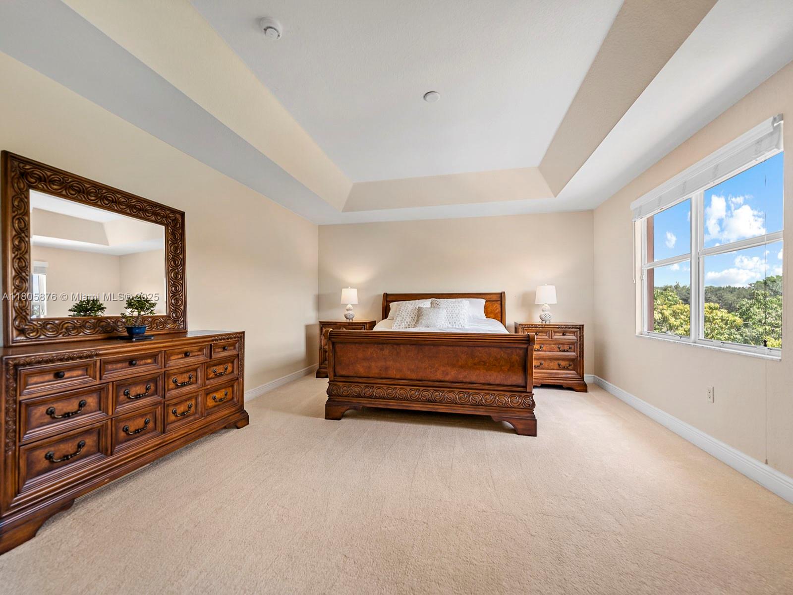 Weston, Florida, 33332, United States, 5 Bedrooms Bedrooms, ,5 BathroomsBathrooms,Residential,For Sale,1826480