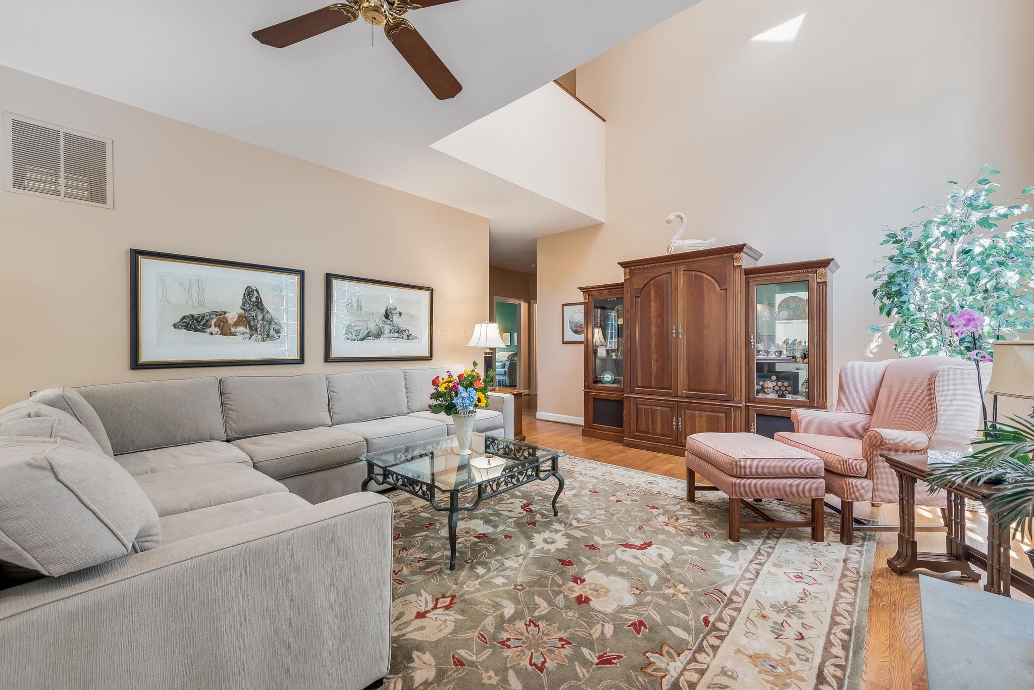  2028 Spring Branch Drive, Vienna, VA, 22181 - 物件實景