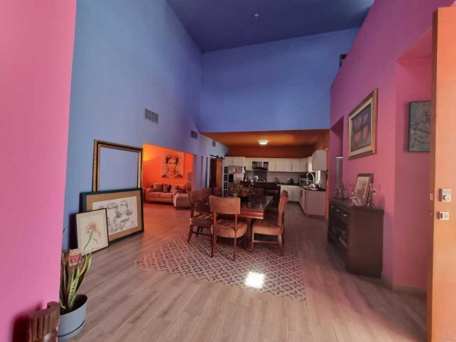 Torreón, Coahuila de Zaragoza, 27106, Mexico, 5 Bedrooms Bedrooms, ,5 BathroomsBathrooms,Residential,For Sale,1916930