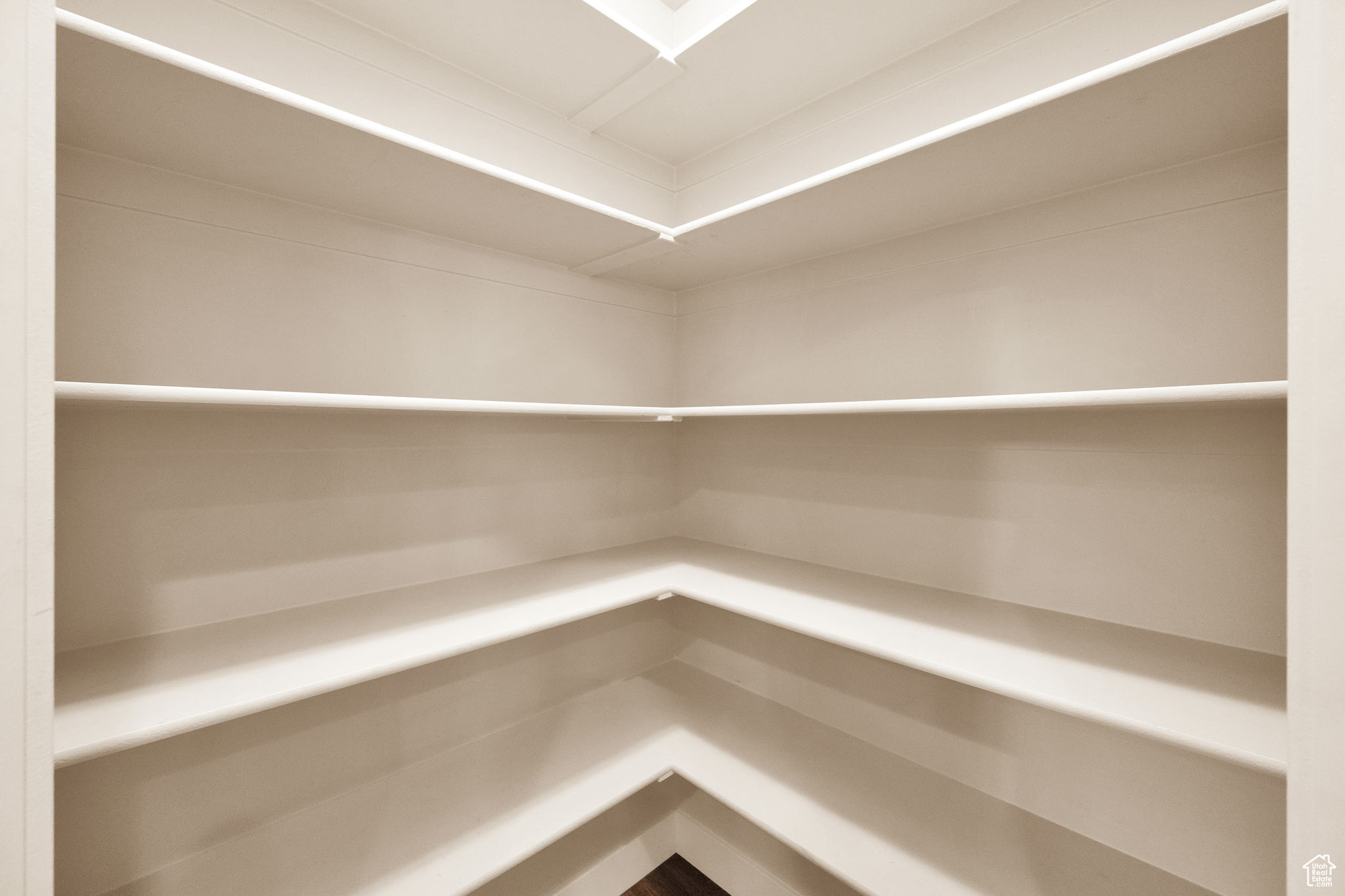 Herriman, Utah, 84096, United States, 5 Bedrooms Bedrooms, ,3 BathroomsBathrooms,Residential,For Sale,1991477