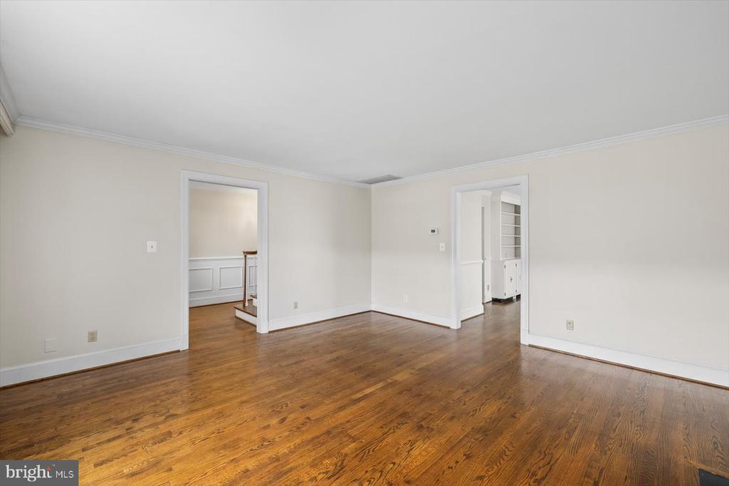 Fredericksburg, Virginia, 22401, United States, 3 Bedrooms Bedrooms, ,3 BathroomsBathrooms,Residential,For Sale,1903786