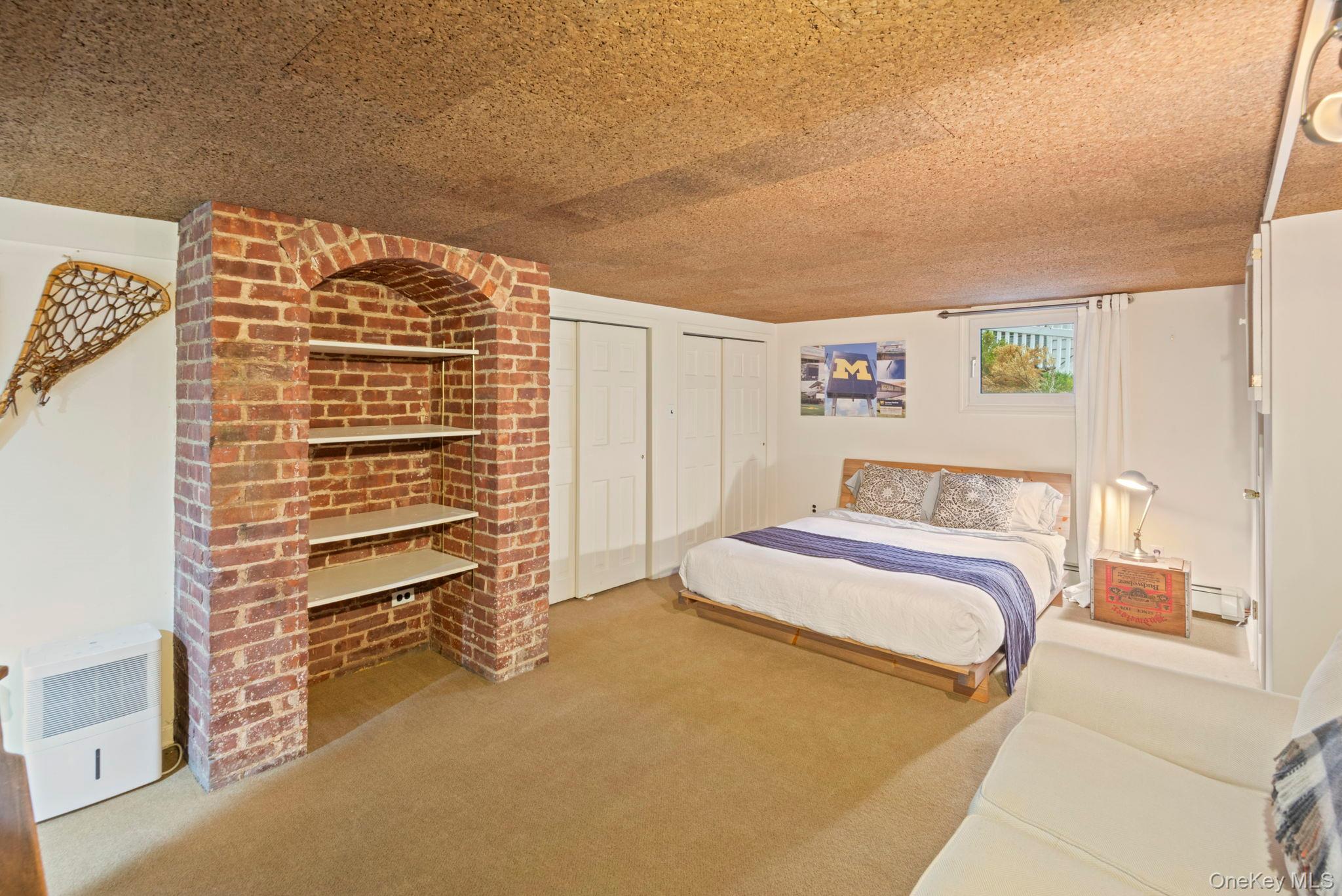 Northport, New York, 11768, United States, 3 Bedrooms Bedrooms, ,2 BathroomsBathrooms,Residential,For Sale,1925556