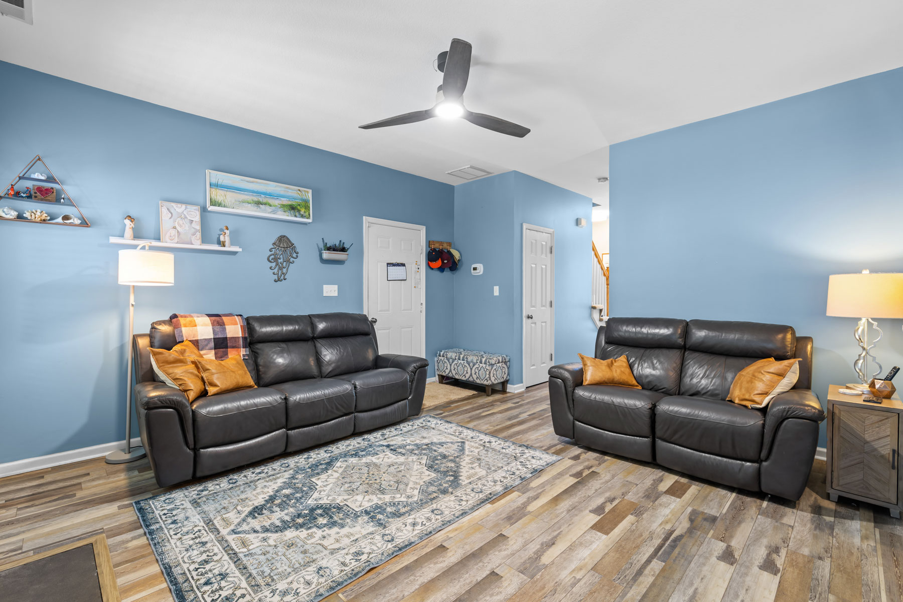  6823 Watch Harbour Circle, Hayes, VA 23072 - 物件實景