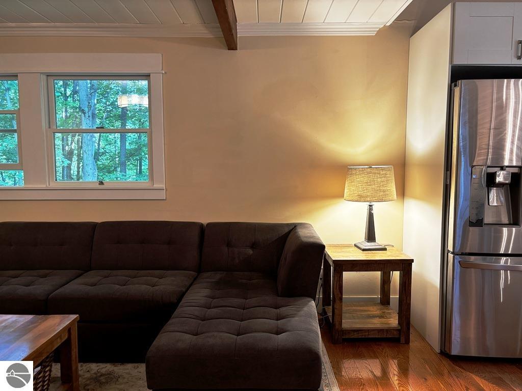 Traverse City, Michigan, 49684, United States, 3 Bedrooms Bedrooms, ,2 BathroomsBathrooms,Residential,For Sale,1882557